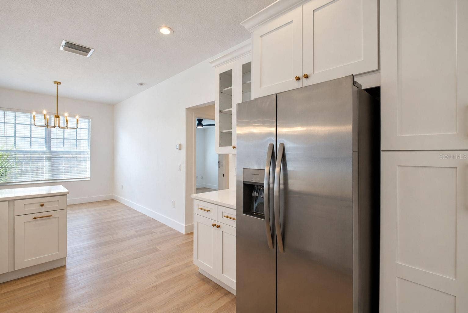 31421 SHAKER CIRCLE, Wesley Chapel, FL 33543 Kitchen