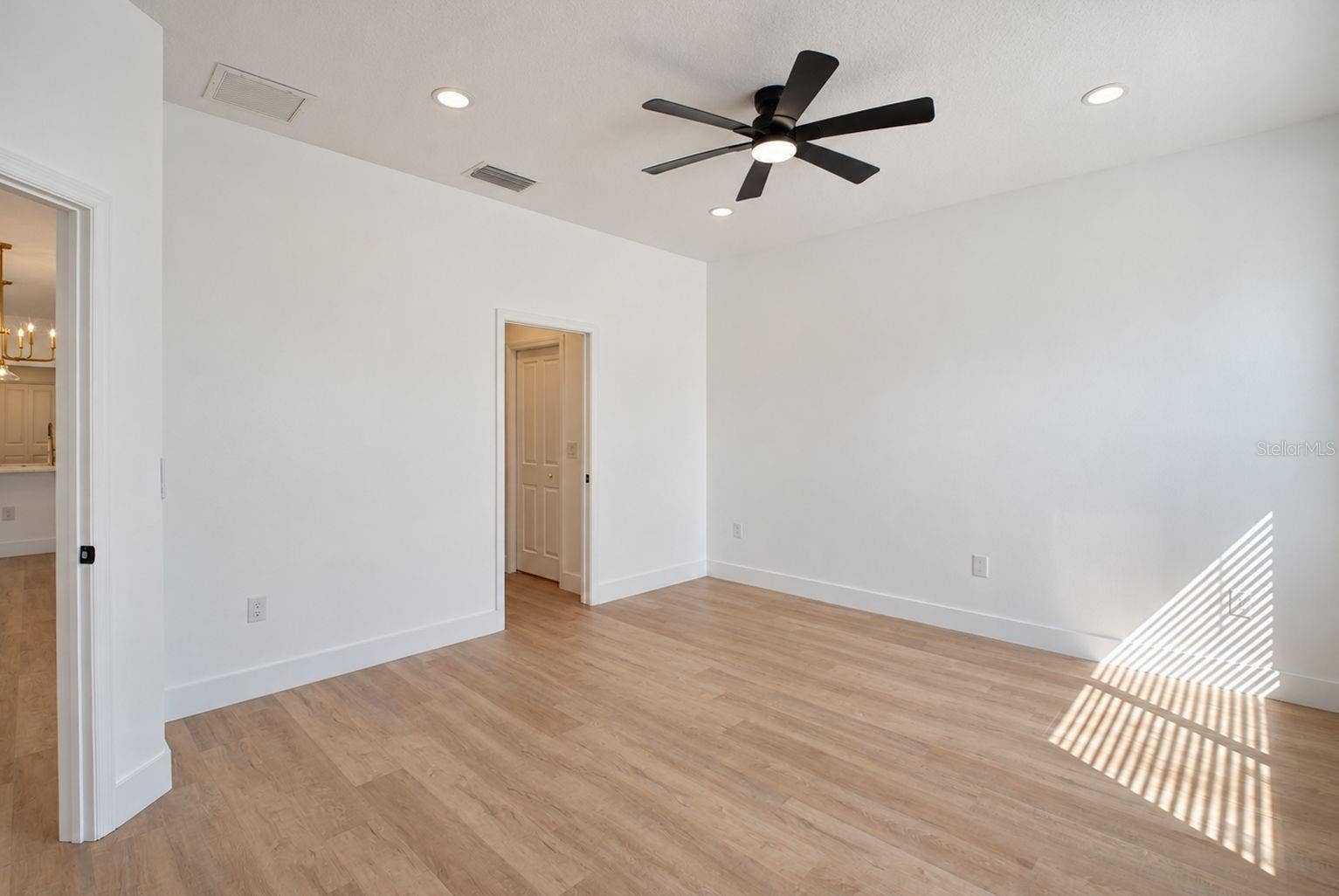 31421 SHAKER CIRCLE, Wesley Chapel, FL 33543 Main Bedroom