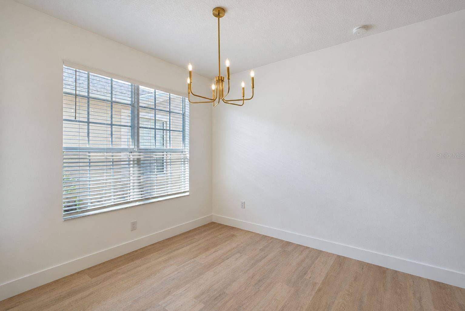 31421 SHAKER CIRCLE, Wesley Chapel, FL 33543 Breakfast Nook