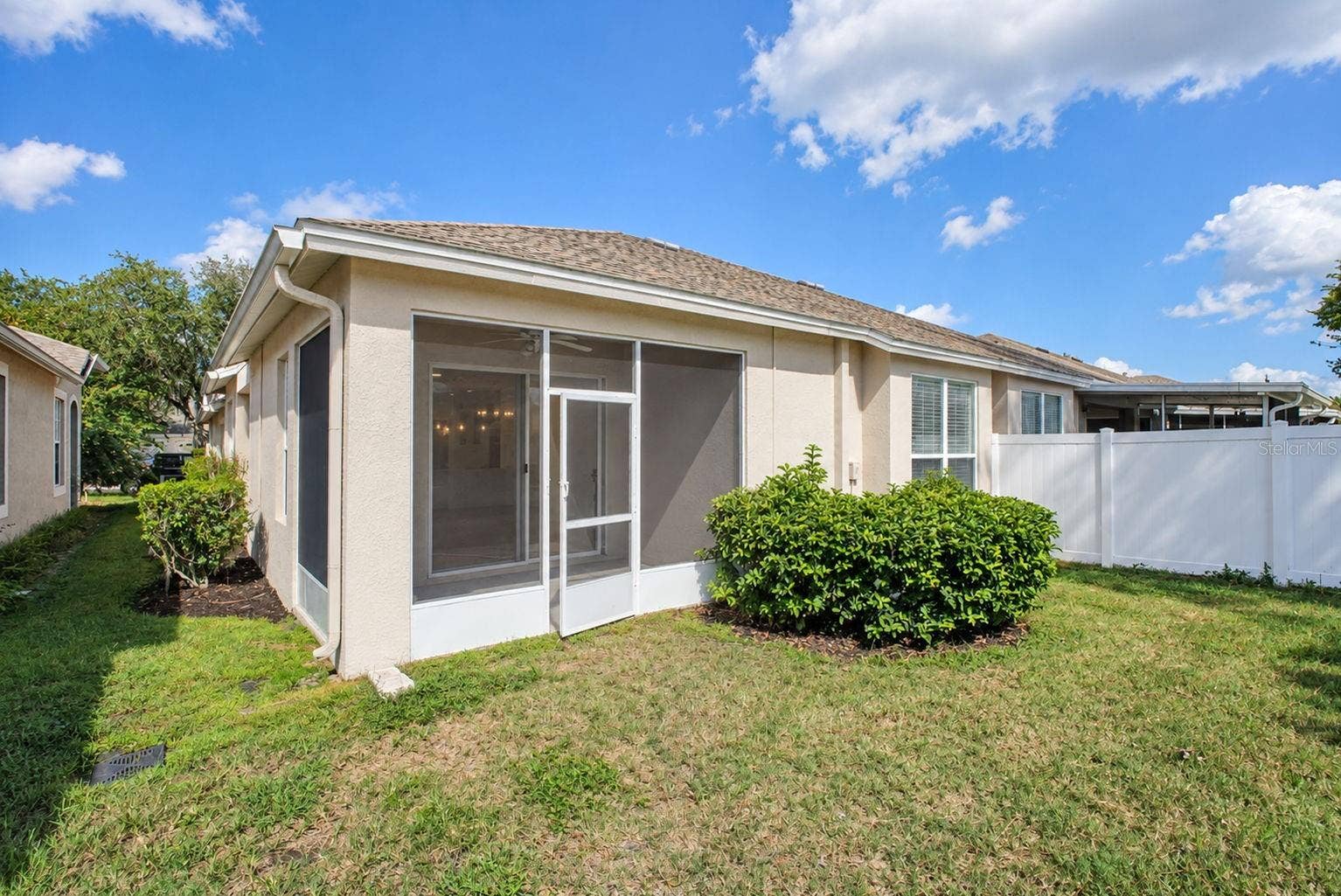 31421 SHAKER CIRCLE, Wesley Chapel, FL 33543 Back Yard