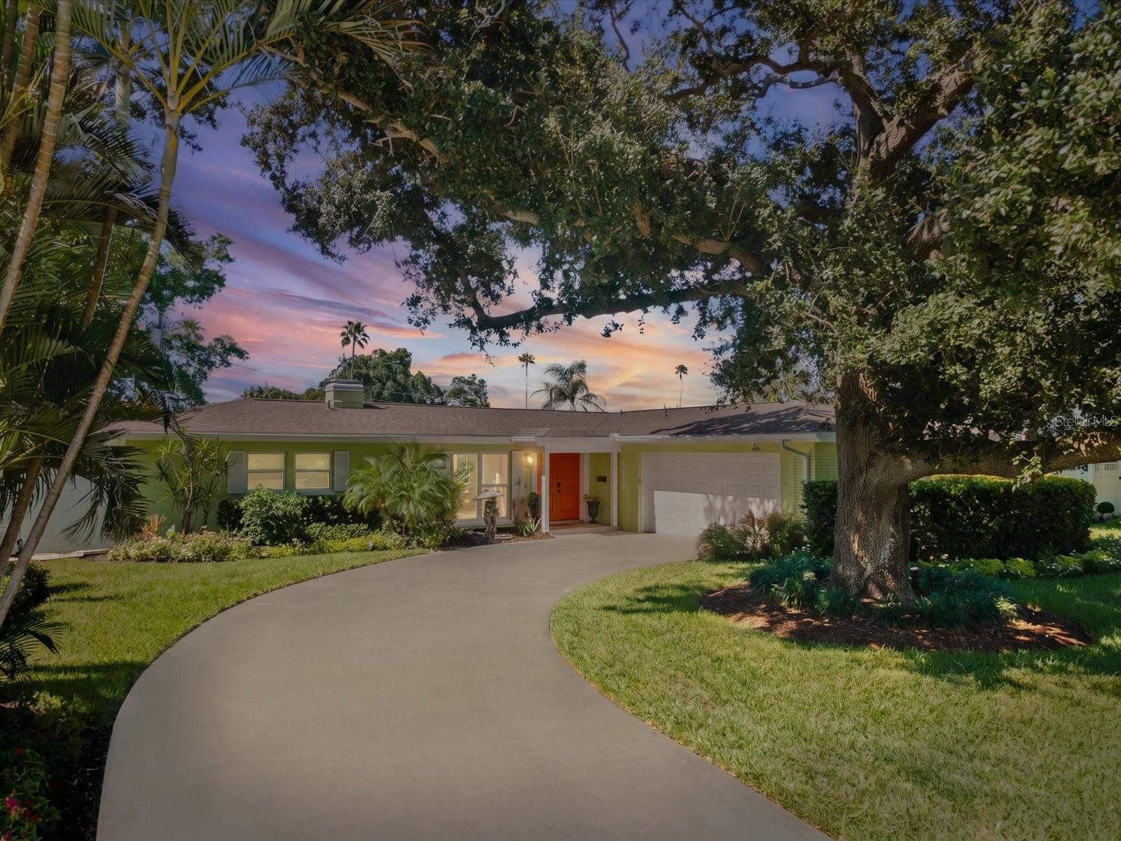 1316 GOLF VIEW DRIVE, Belleair, FL 33756