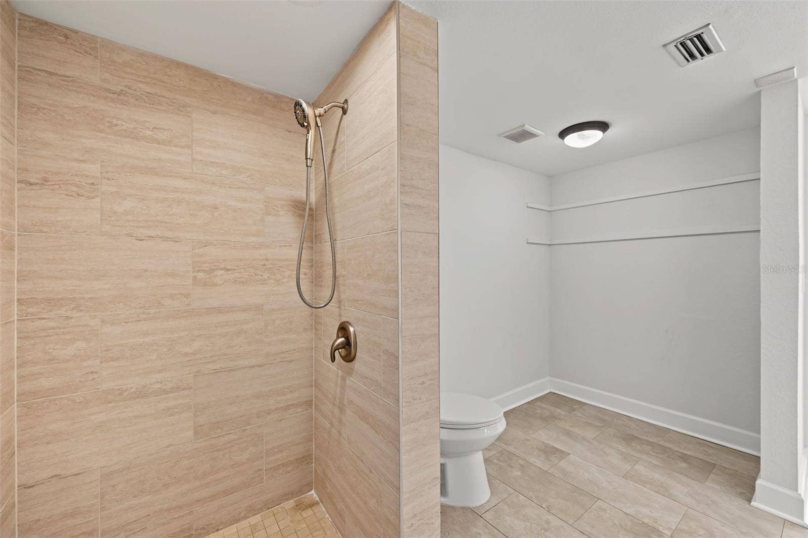 2460 HERON TERRACE, #102E, Clearwater, FL 33762 Updated Primary Bathroom