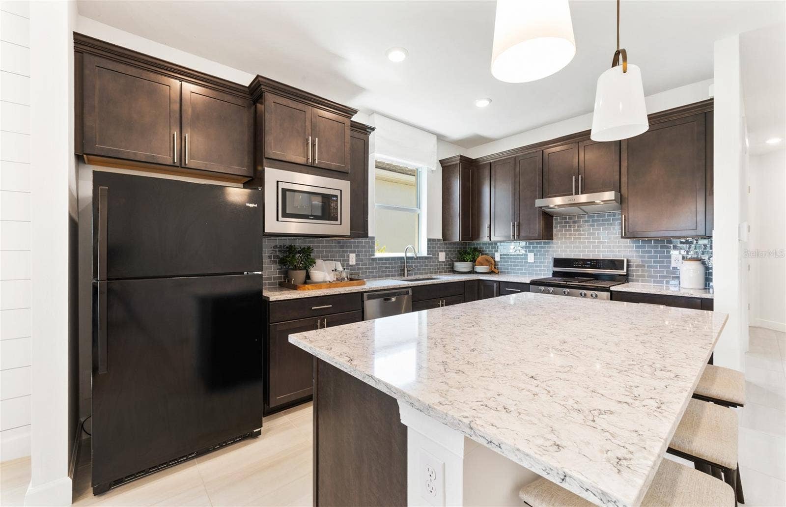 10513 SEA BREEZE RIDGE DRIVE, Englewood, FL 34223 Contour model representation.