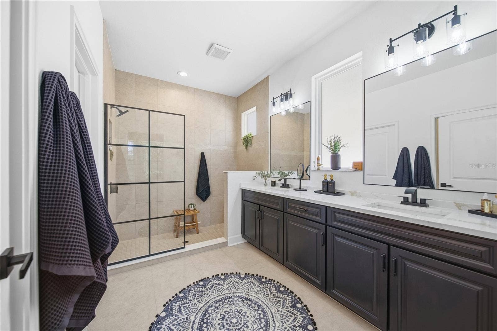 29218 PERILLI PLACE, Wesley Chapel, FL 33543 29218 PERILLI PLACE, Wesley Chapel, FL 33543