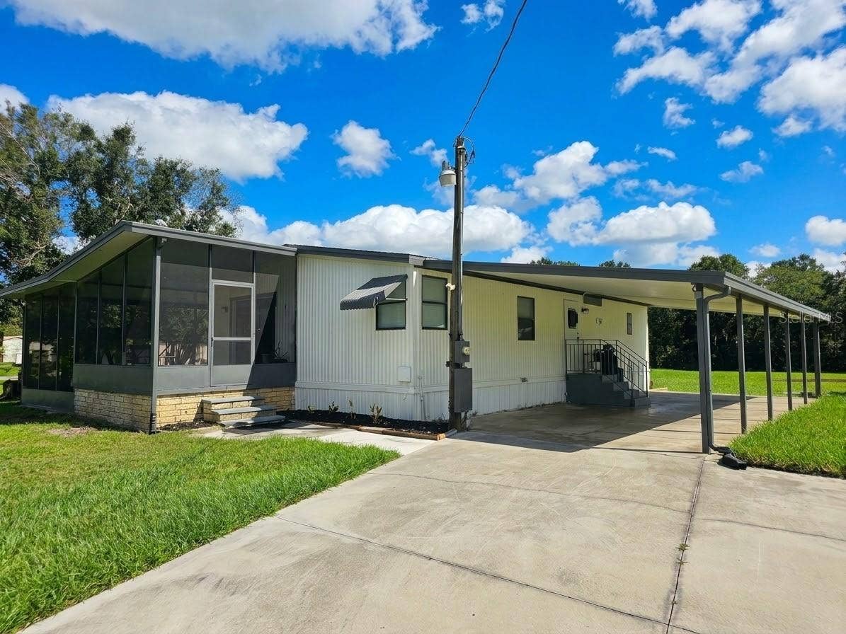4548 FOX RIDGE BOULEVARD, Wesley Chapel, FL 33543