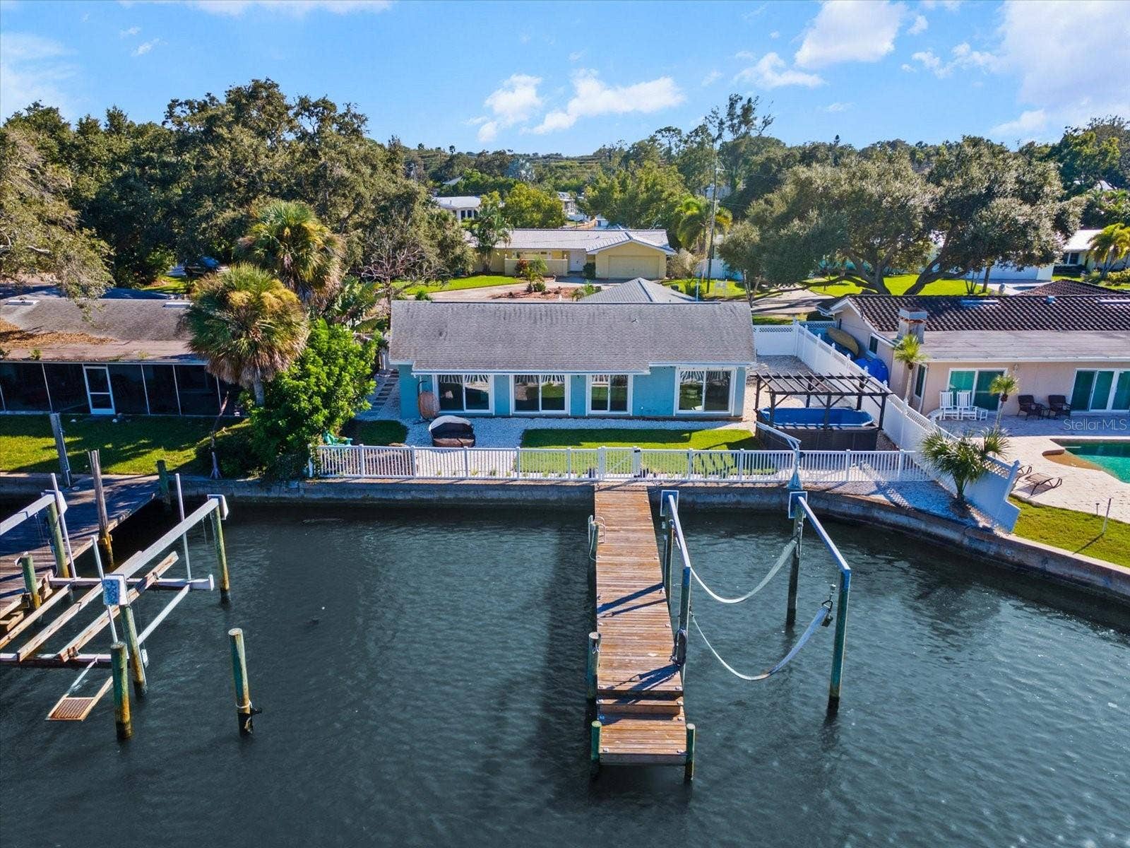 4017 CHURCH CREEK POINT, Largo, FL 33774
