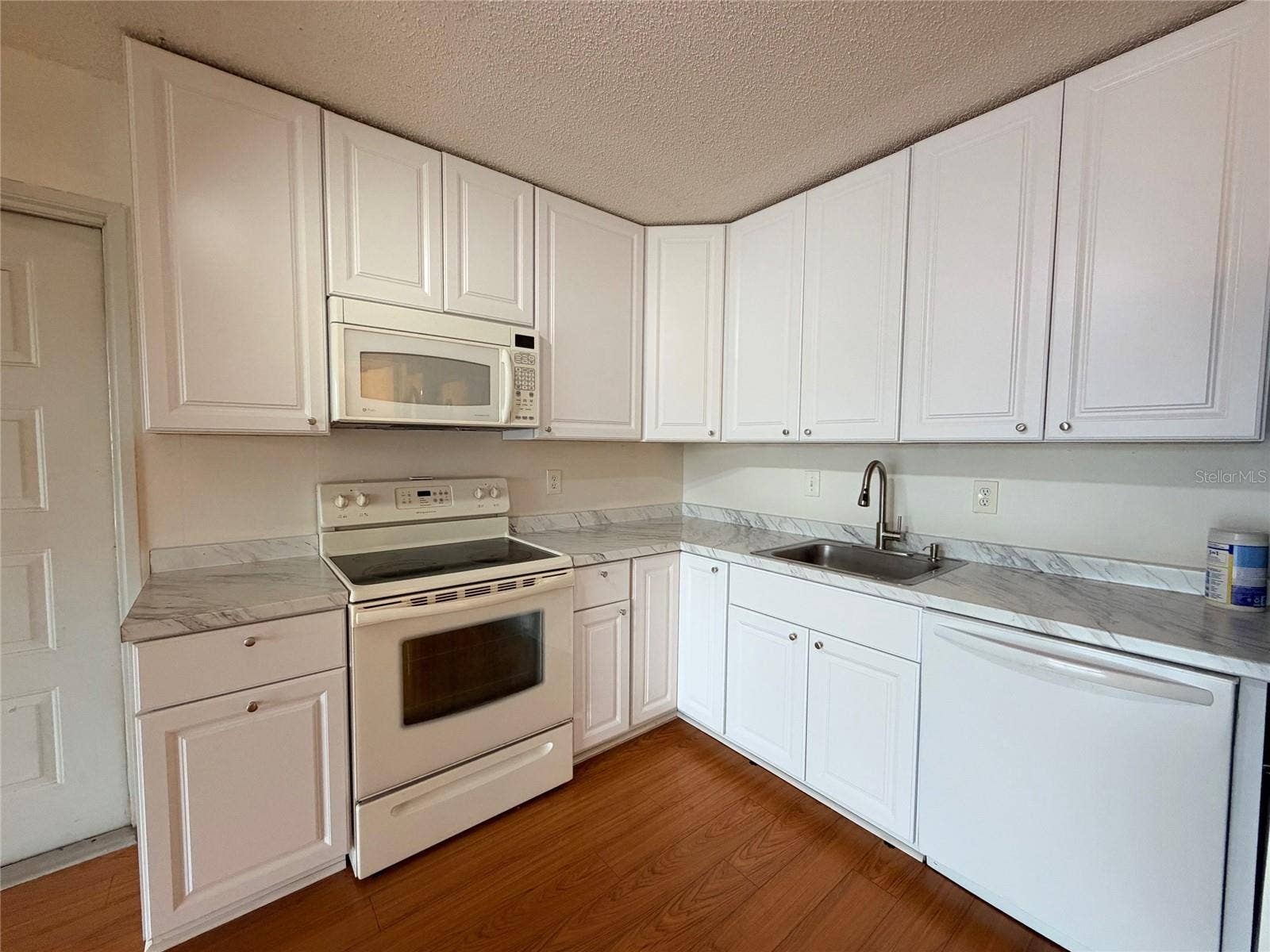 8209 SUN SPRING CIRCLE, #73, Orlando, FL 32825 8209 SUN SPRING CIRCLE, #73, Orlando, FL 32825