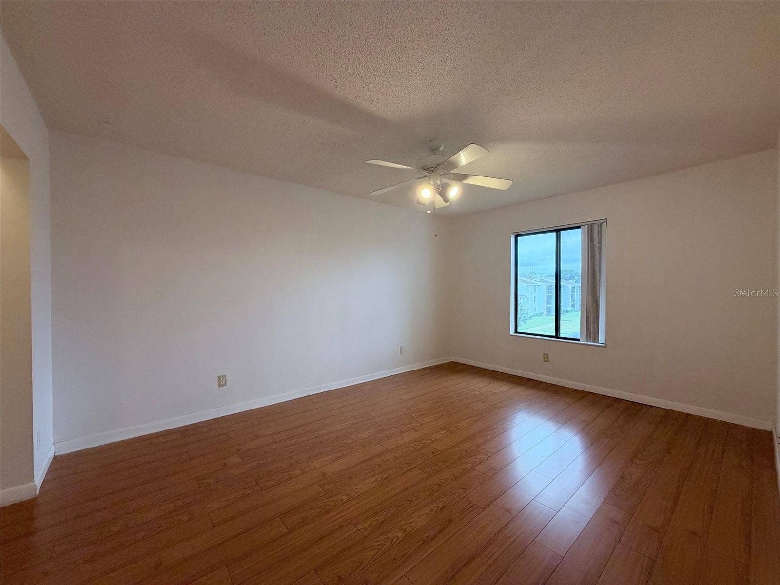 8209 SUN SPRING CIRCLE, #73, Orlando, FL 32825 8209 SUN SPRING CIRCLE, #73, Orlando, FL 32825