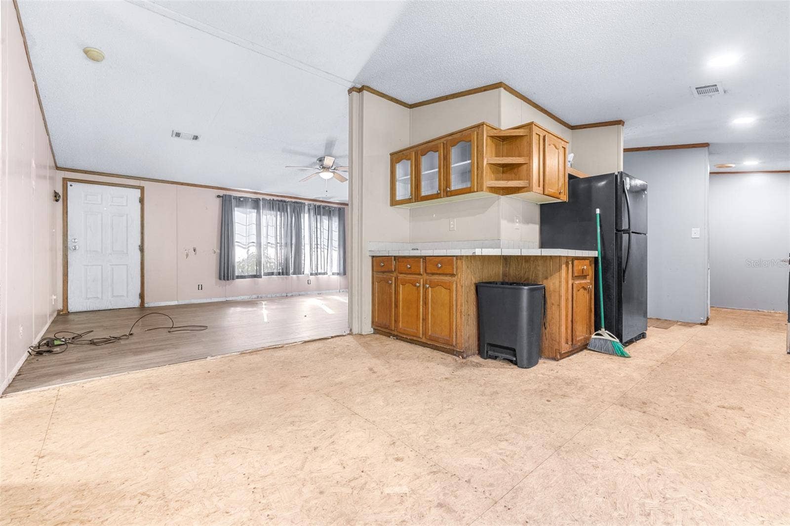 14305 BALM BOYETTE ROAD, Riverview, FL 33579 14305 BALM BOYETTE ROAD, Riverview, FL 33579