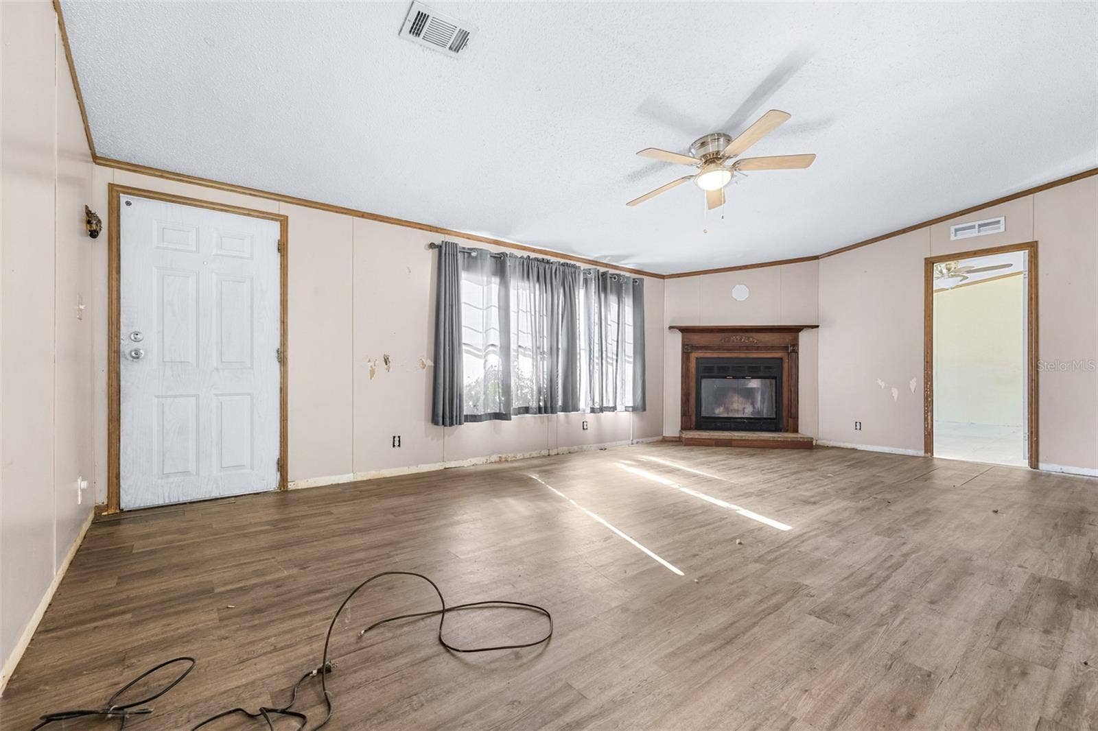 14305 BALM BOYETTE ROAD, Riverview, FL 33579 14305 BALM BOYETTE ROAD, Riverview, FL 33579