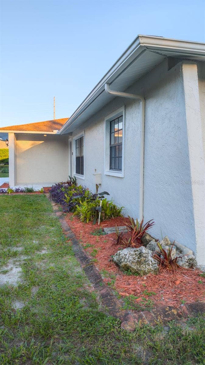 7910 RIVERDALE DRIVE, New Port Richey, FL 34653 7910 RIVERDALE DRIVE, New Port Richey, FL 34653