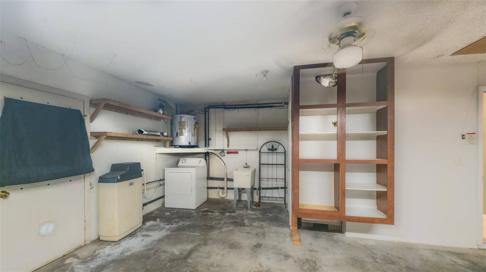 7910 RIVERDALE DRIVE, New Port Richey, FL 34653 7910 RIVERDALE DRIVE, New Port Richey, FL 34653