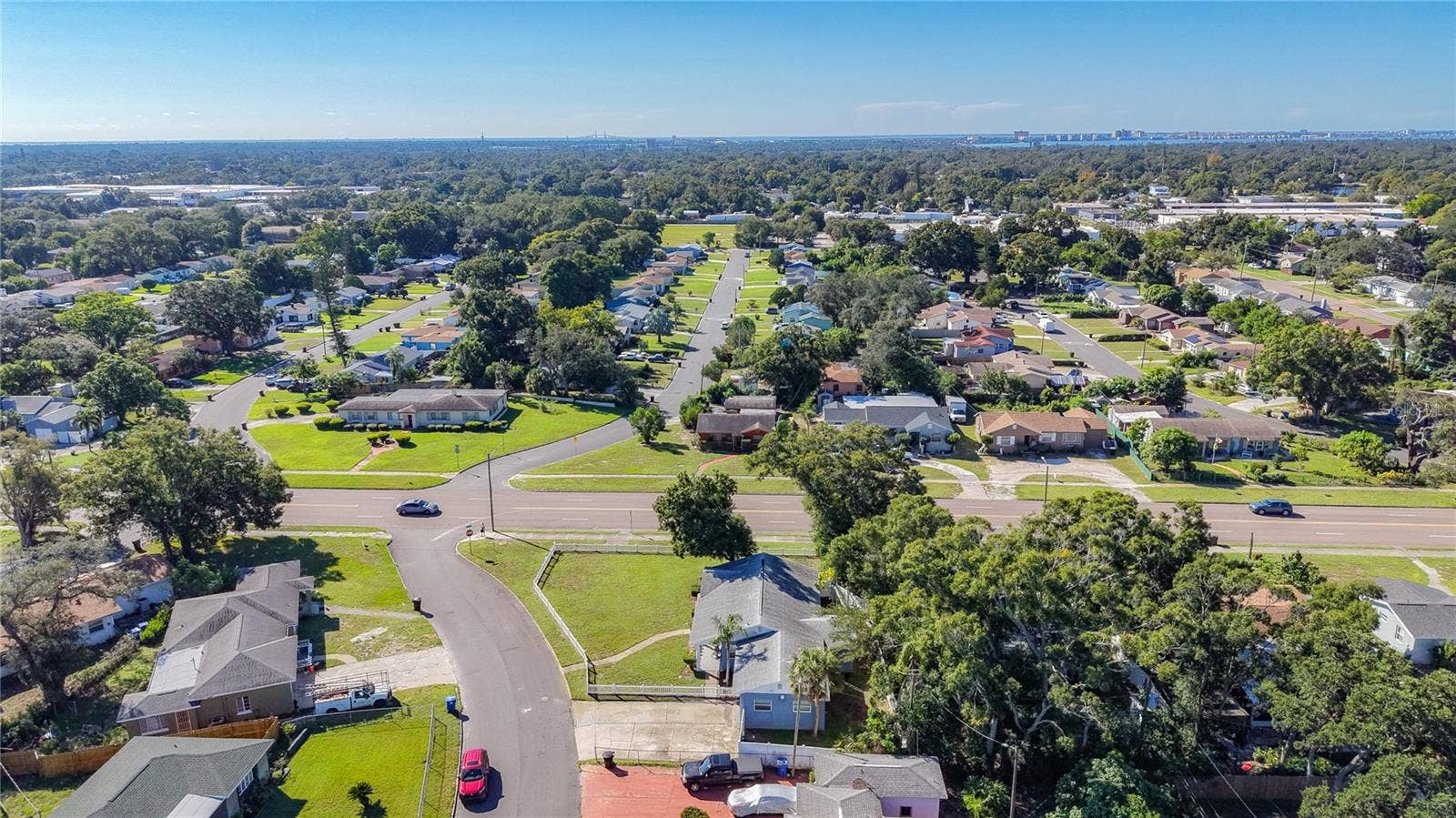 427 39TH STREET S, St Petersburg, FL 33711 427 39TH STREET S, St Petersburg, FL 33711
