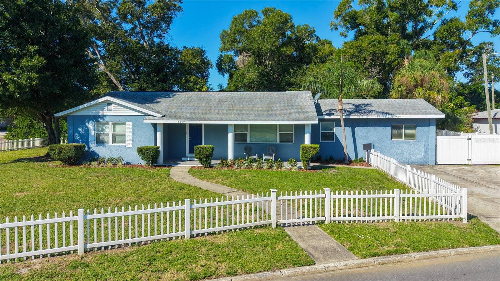 427 39TH STREET S, St Petersburg, FL 33711 427 39TH STREET S, St Petersburg, FL 33711