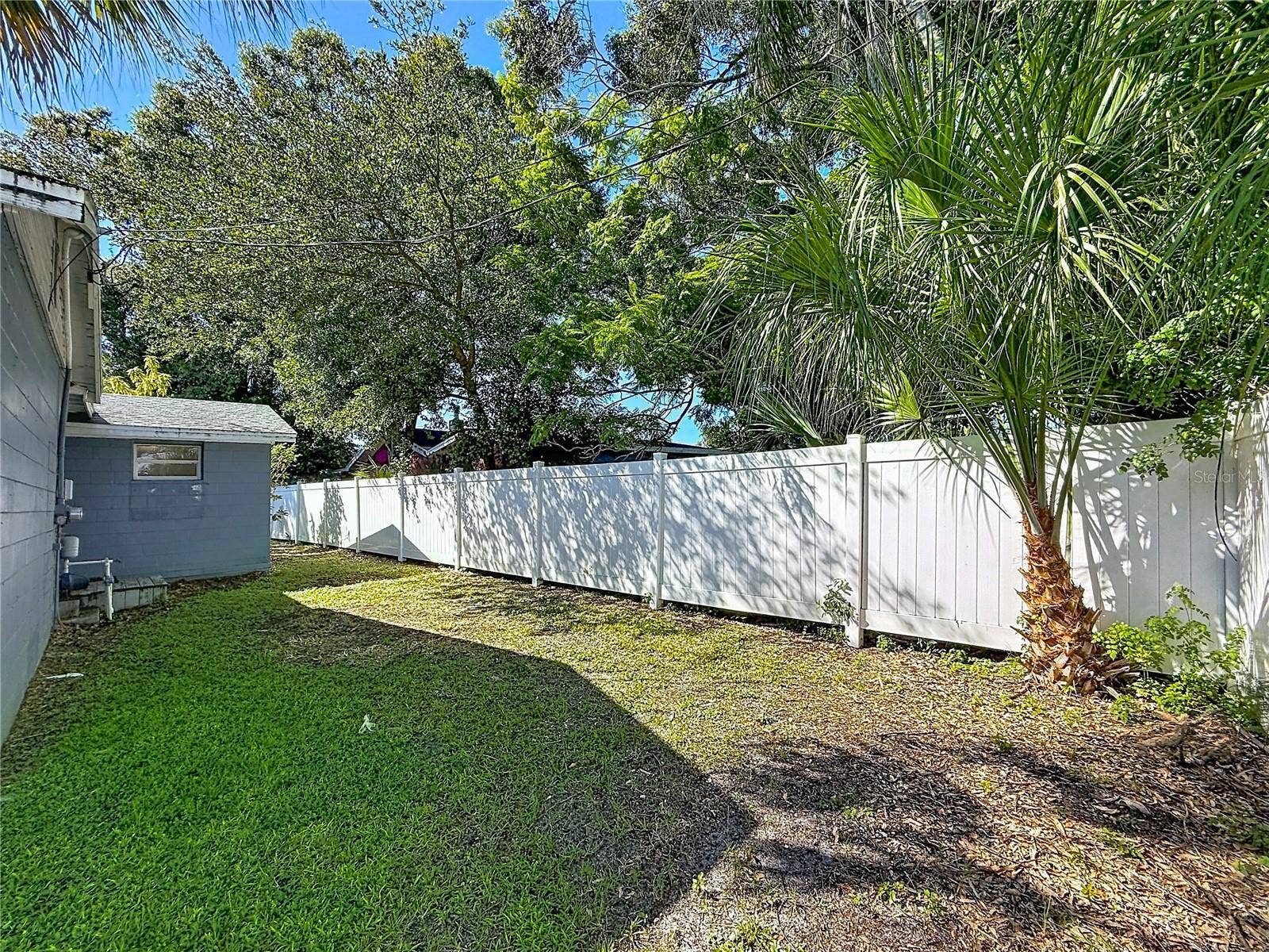 427 39TH STREET S, St Petersburg, FL 33711 427 39TH STREET S, St Petersburg, FL 33711
