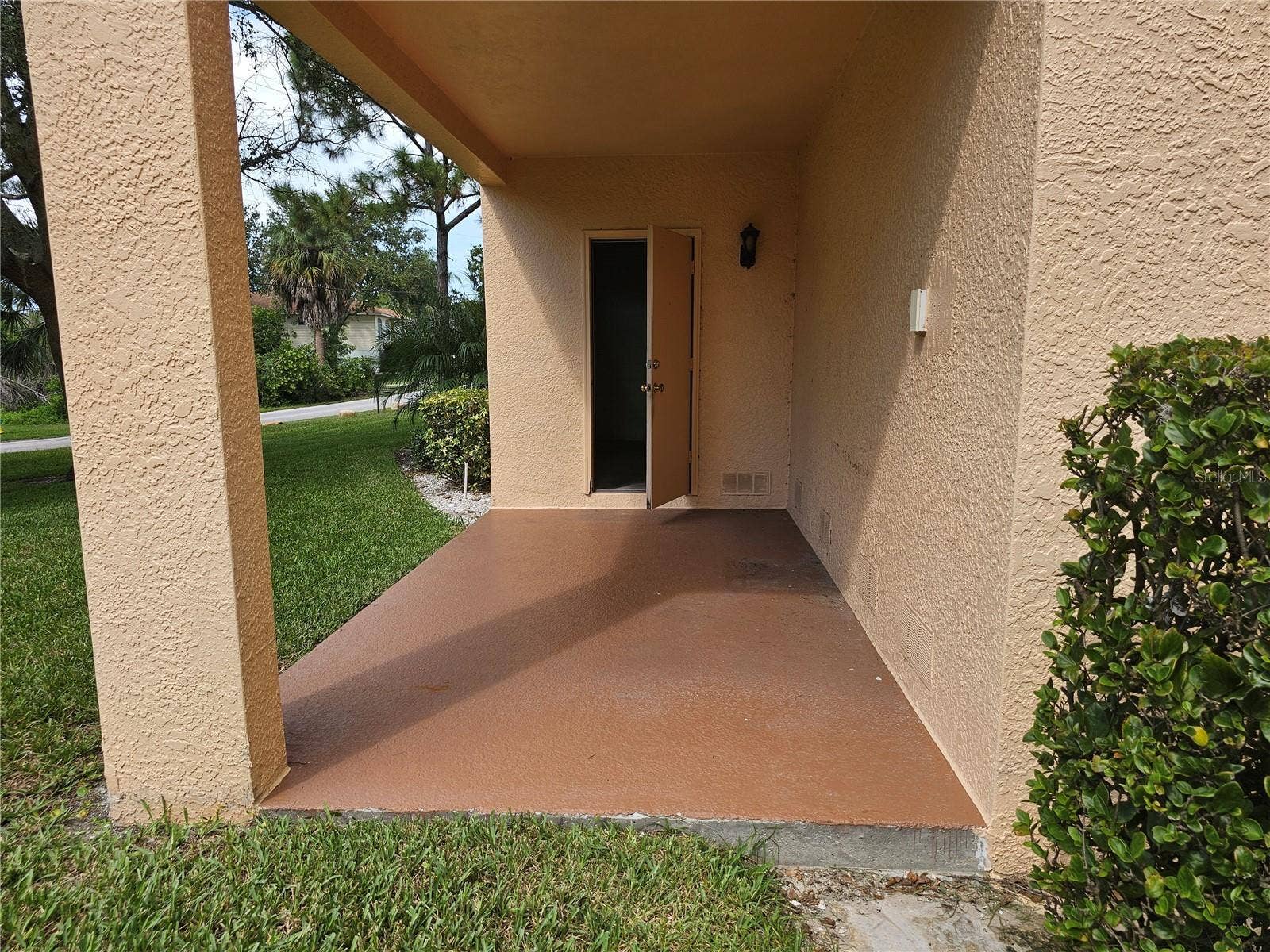 1636 CITRINE TRAIL, Tarpon Springs, FL 34689 1636 CITRINE TRAIL, Tarpon Springs, FL 34689