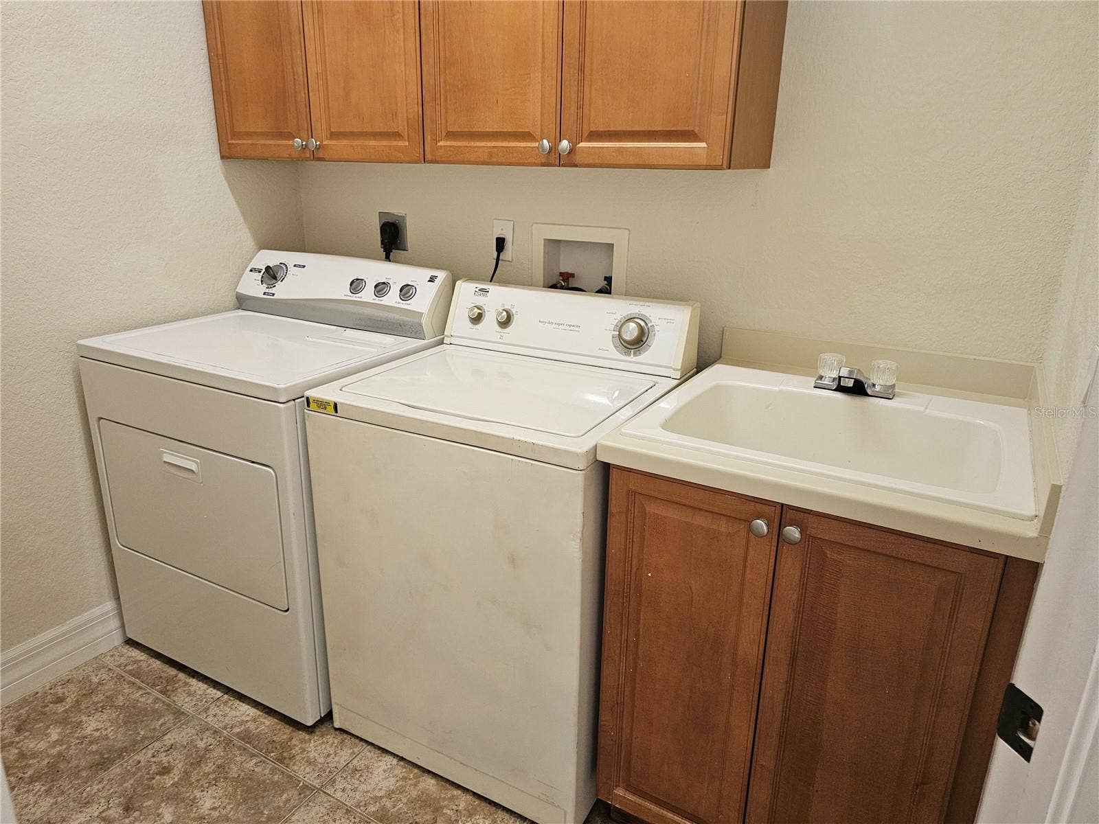 1636 CITRINE TRAIL, Tarpon Springs, FL 34689 1636 CITRINE TRAIL, Tarpon Springs, FL 34689