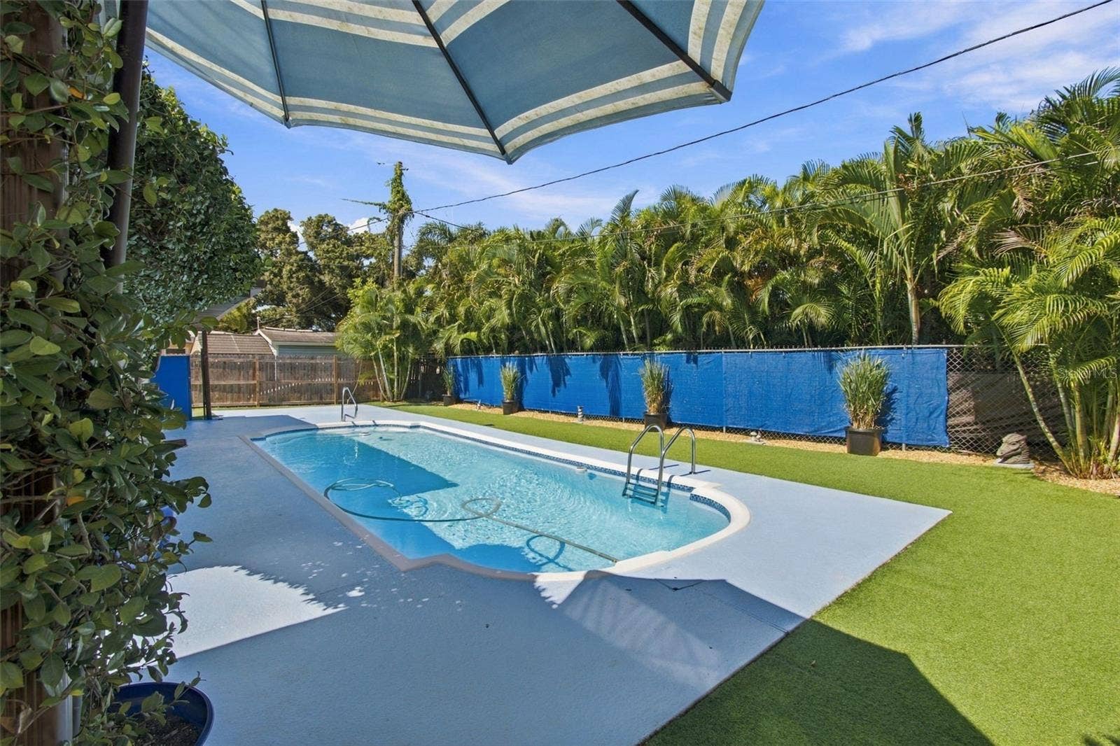 5881 67TH AVENUE N, Pinellas Park, FL 33781 5881 67TH AVENUE N, Pinellas Park, FL 33781