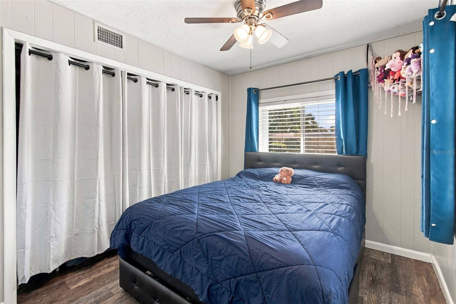 5881 67TH AVENUE N, Pinellas Park, FL 33781 5881 67TH AVENUE N, Pinellas Park, FL 33781