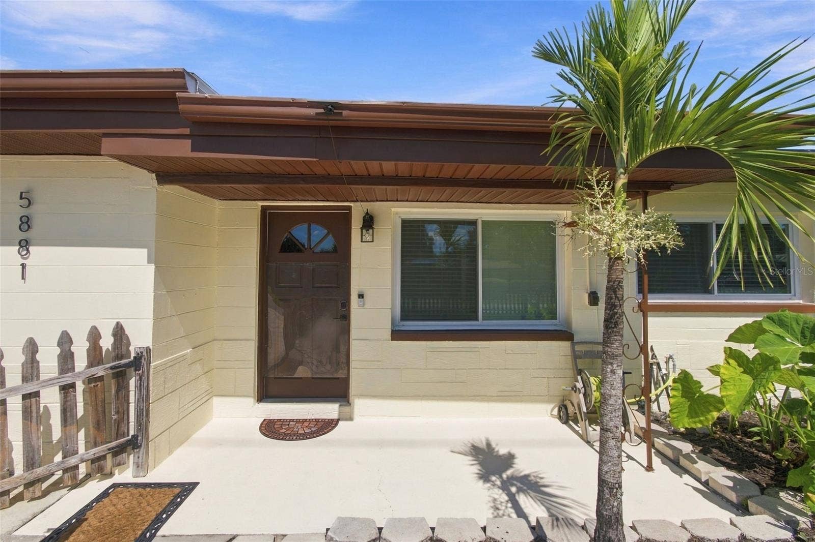 5881 67TH AVENUE N, Pinellas Park, FL 33781 5881 67TH AVENUE N, Pinellas Park, FL 33781