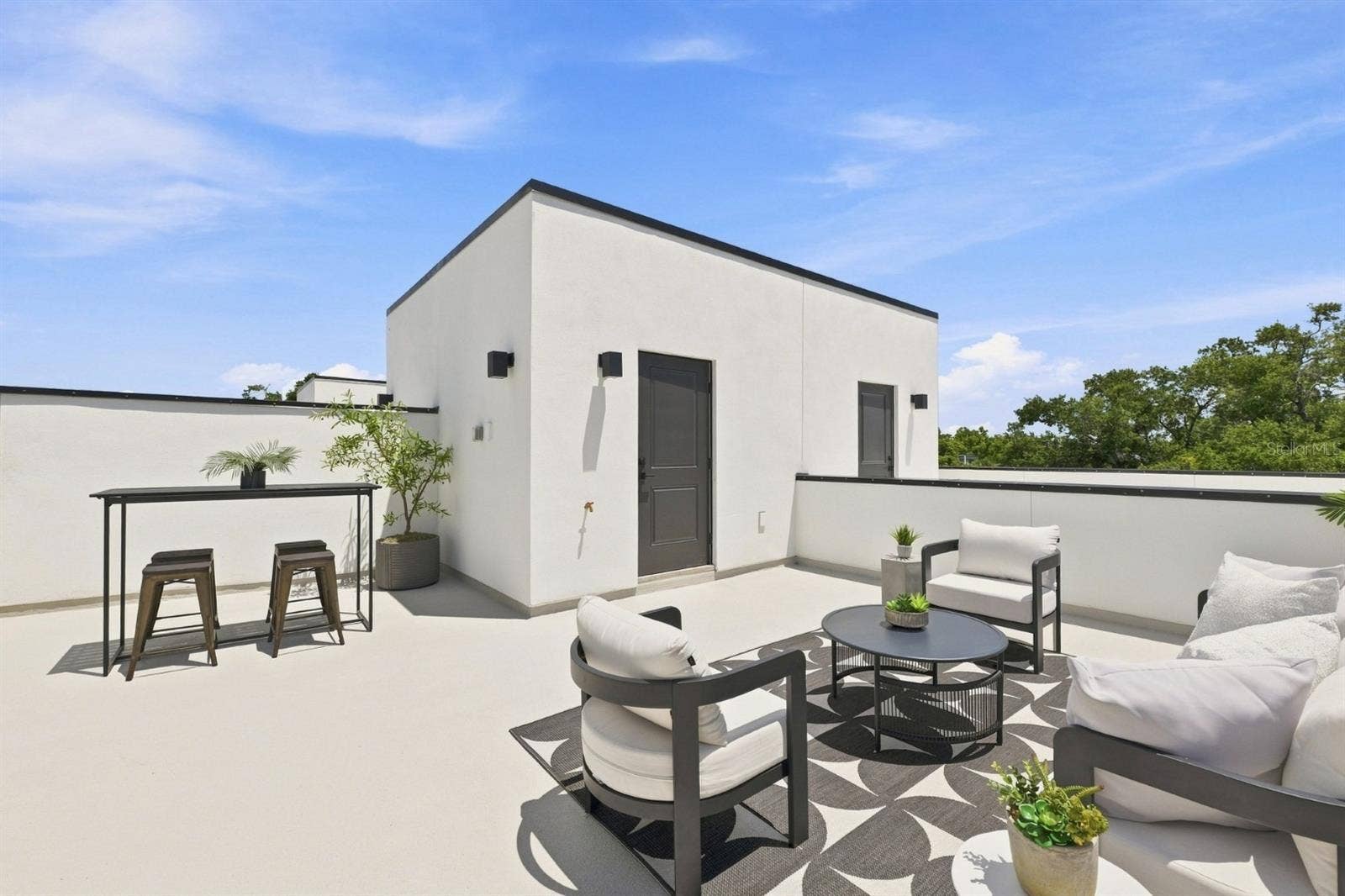 310 W COLUMBUS DRIVE, #2, Tampa, FL 33602 310 W COLUMBUS DRIVE, #2, Tampa, FL 33602
