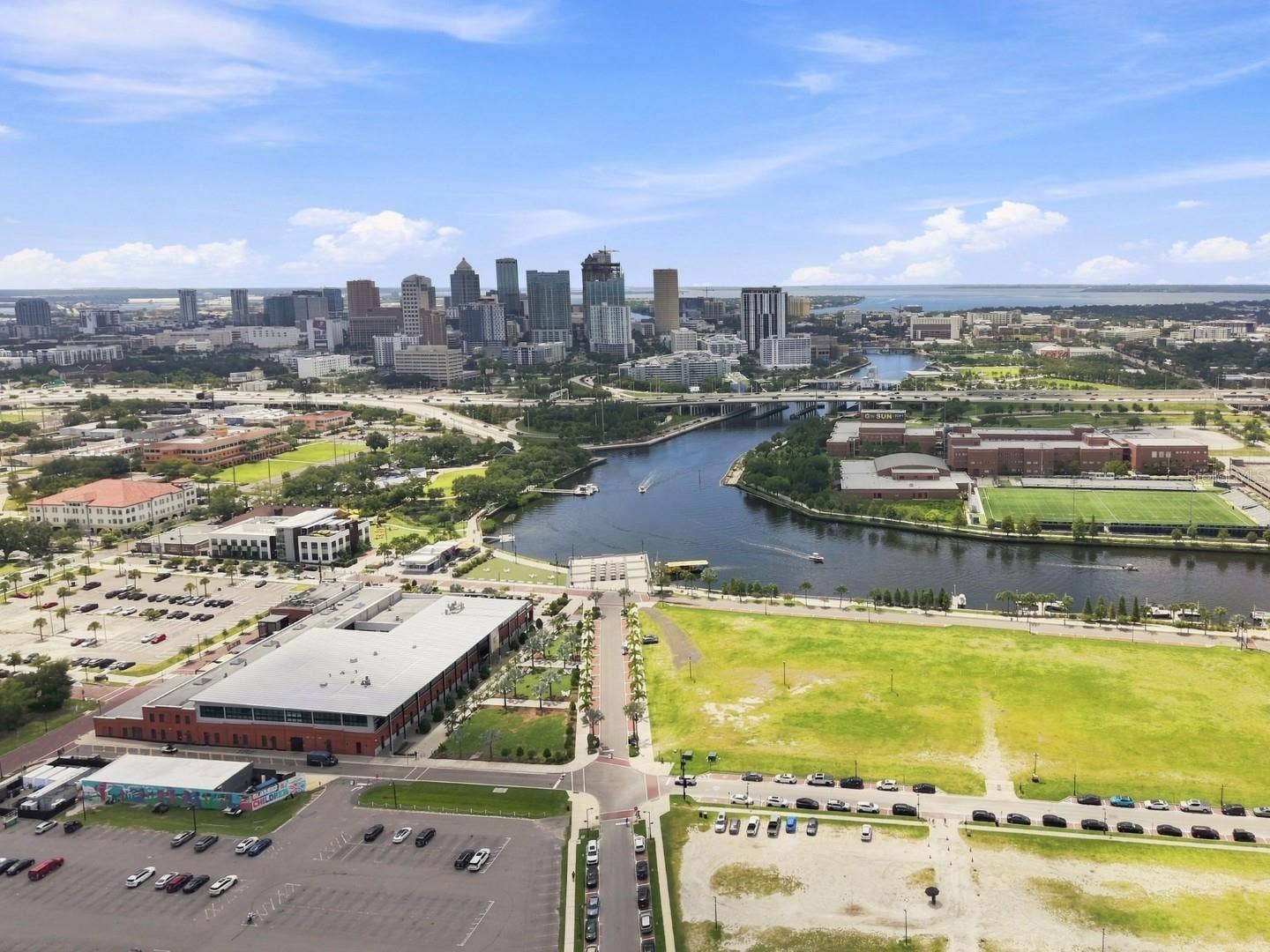 310 W COLUMBUS DRIVE, #2, Tampa, FL 33602 310 W COLUMBUS DRIVE, #2, Tampa, FL 33602