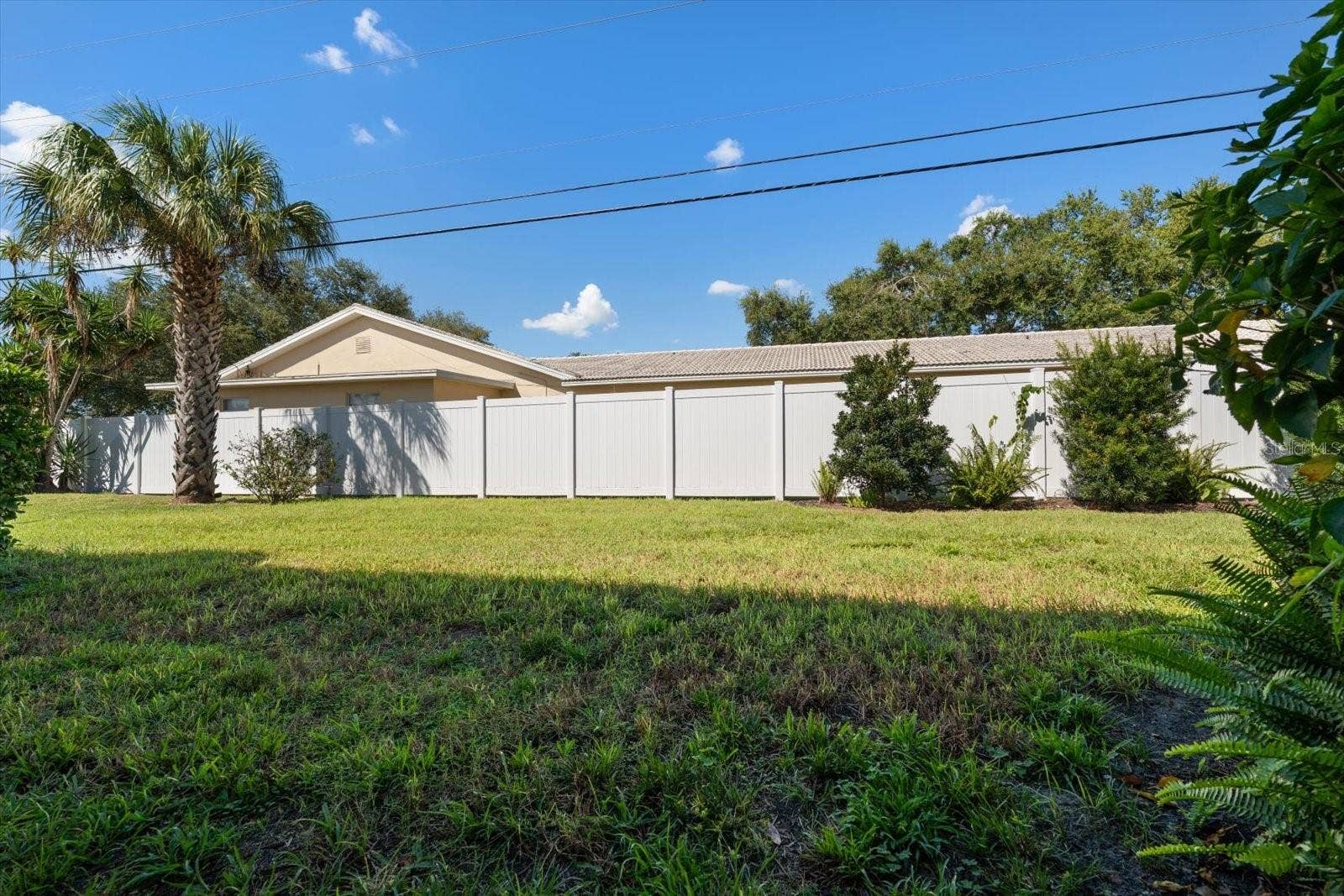 1442 NORMANDY PARK DRIVE, #6, Clearwater, FL 33756
