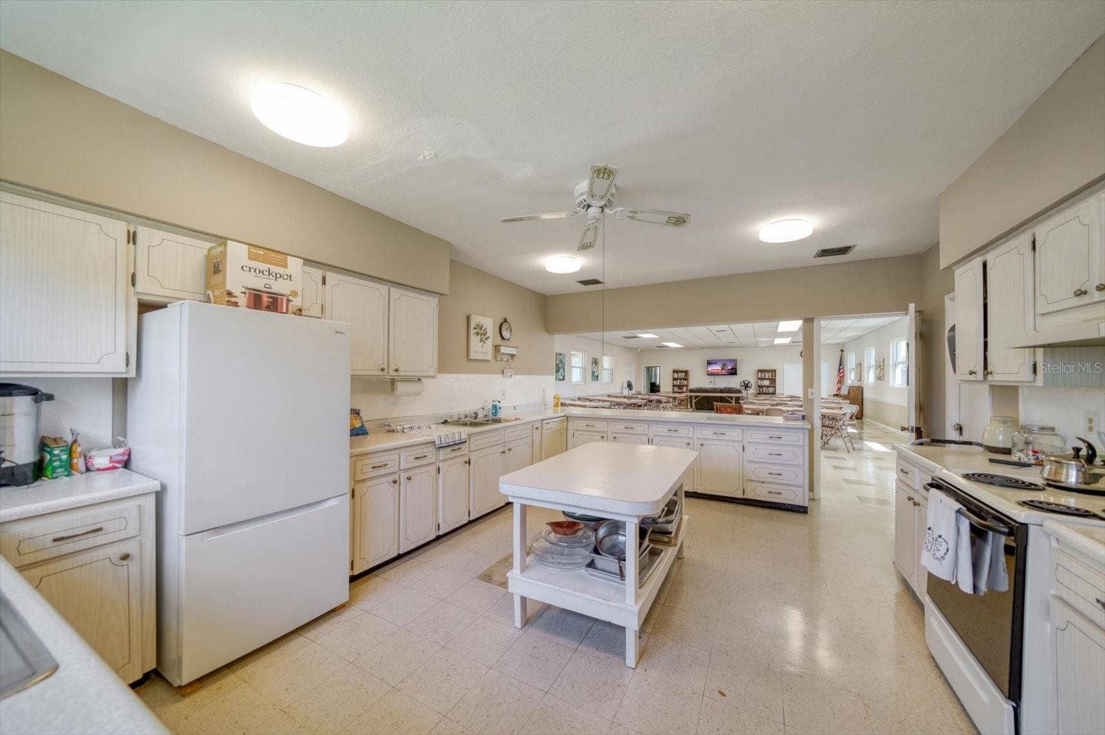 Clubhouse kitchen