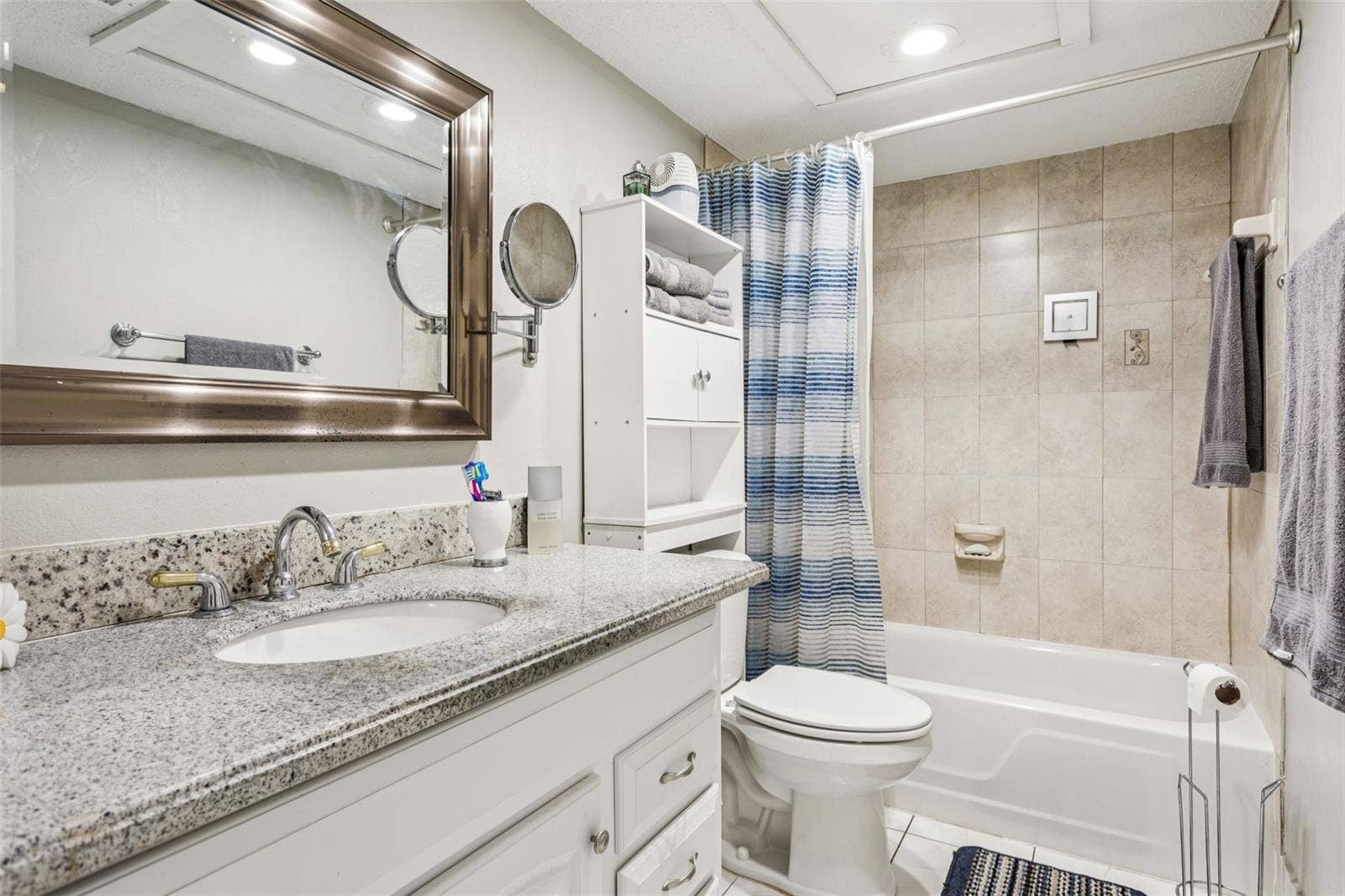 4718 CHRISTA COURT, #314, Tampa, FL 33614 4718 CHRISTA COURT, #314, Tampa, FL 33614