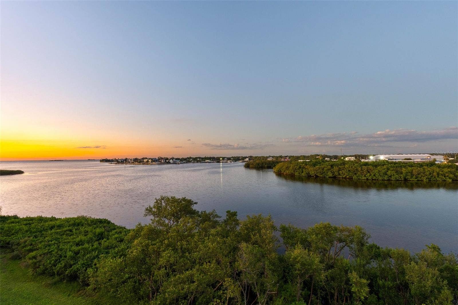 2700 BAYSHORE BOULEVARD, #9405, Dunedin, FL 34698 2700 BAYSHORE BOULEVARD, #9405, Dunedin, FL 34698