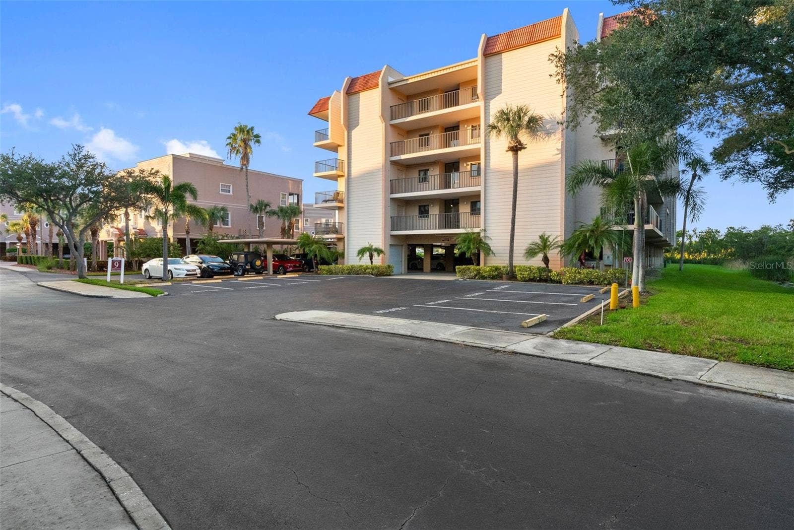 2700 BAYSHORE BOULEVARD, #9405, Dunedin, FL 34698 2700 BAYSHORE BOULEVARD, #9405, Dunedin, FL 34698