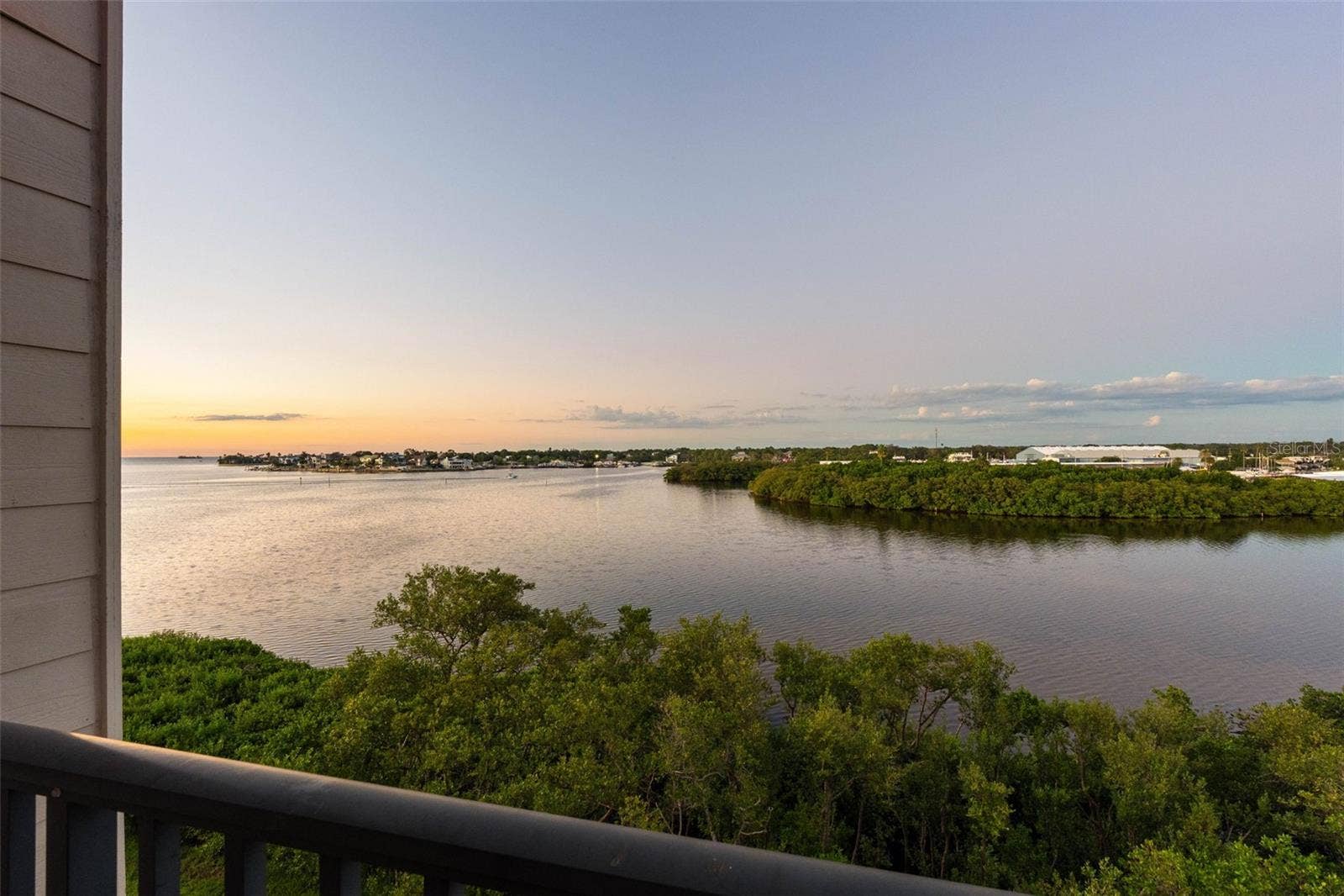 2700 BAYSHORE BOULEVARD, #9405, Dunedin, FL 34698 2700 BAYSHORE BOULEVARD, #9405, Dunedin, FL 34698