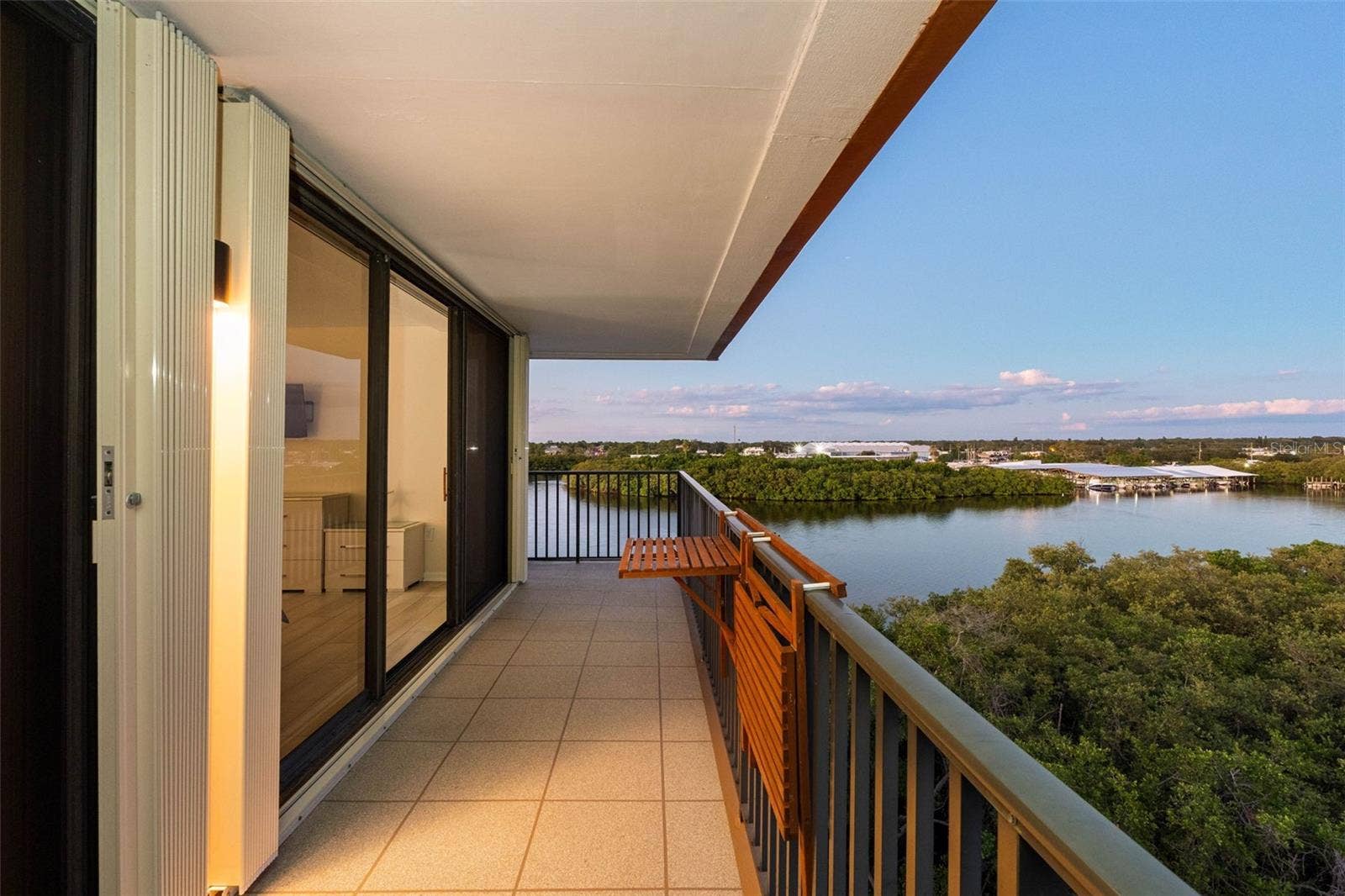 2700 BAYSHORE BOULEVARD, #9405, Dunedin, FL 34698 2700 BAYSHORE BOULEVARD, #9405, Dunedin, FL 34698