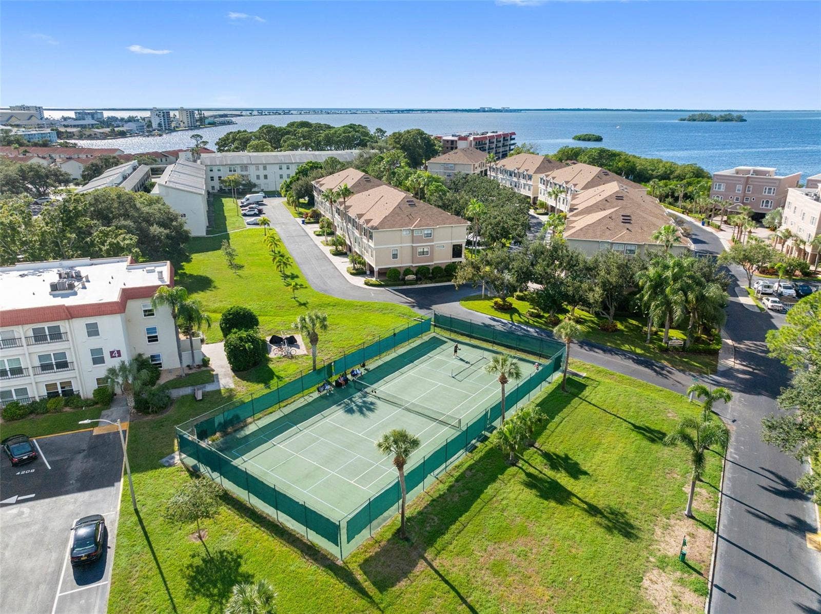 2700 BAYSHORE BOULEVARD, #9405, Dunedin, FL 34698 2700 BAYSHORE BOULEVARD, #9405, Dunedin, FL 34698