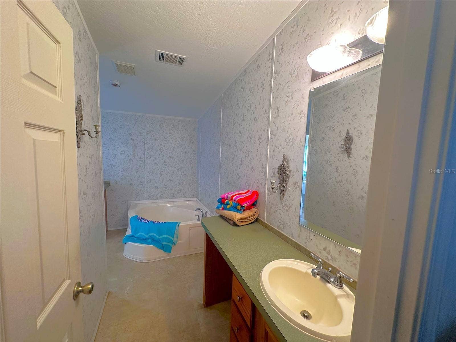 1 RIDGE ROAD, Frostproof, FL 33843 1 RIDGE ROAD, Frostproof, FL 33843