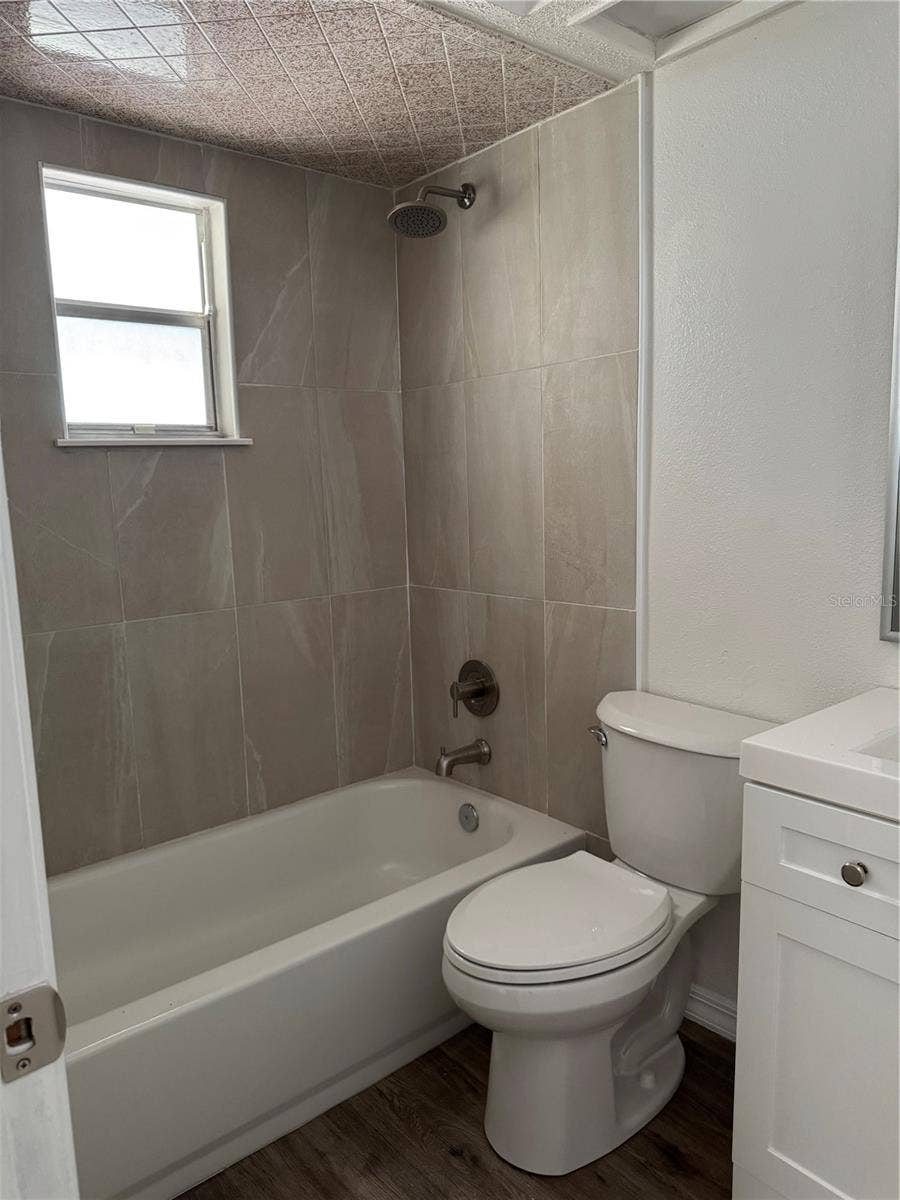 2433 LACKLAND AVENUE, Spring Hill, FL 34608 2433 LACKLAND AVENUE, Spring Hill, FL 34608