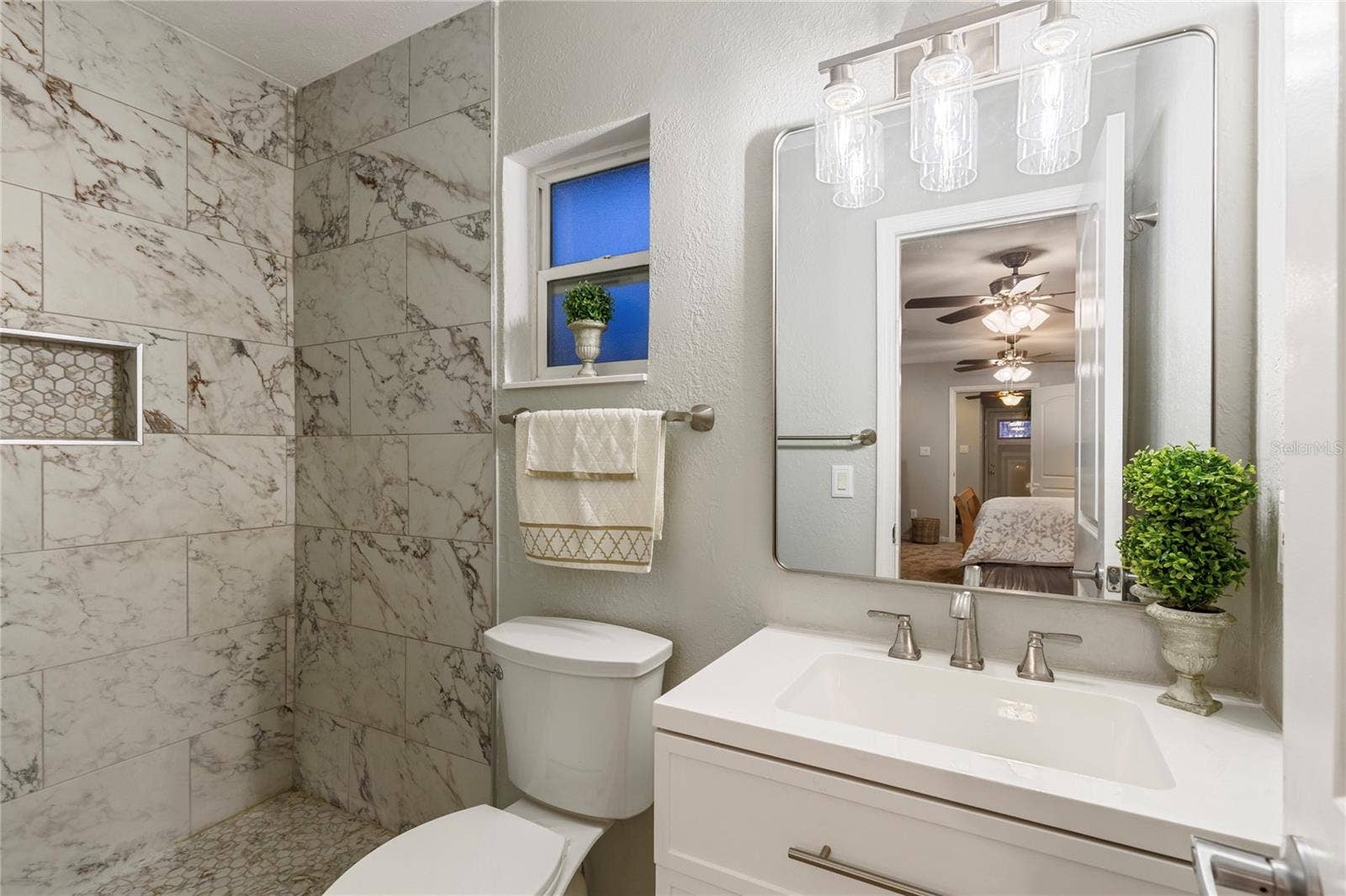 1832 69TH AVENUE S, St Petersburg, FL 33712 1832 69TH AVENUE S, St Petersburg, FL 33712