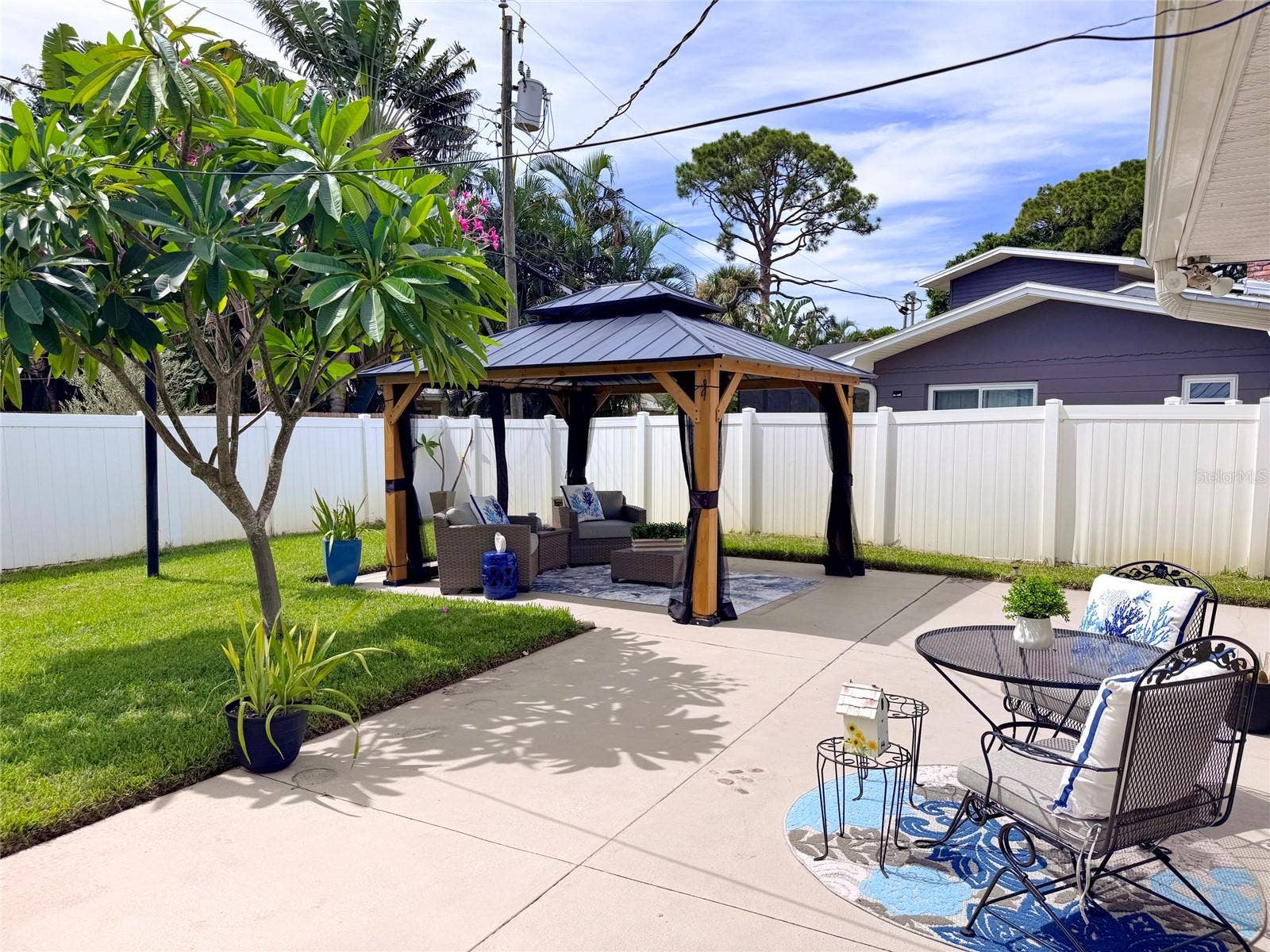 1832 69TH AVENUE S, St Petersburg, FL 33712 1832 69TH AVENUE S, St Petersburg, FL 33712