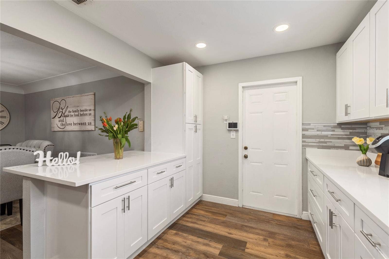 1832 69TH AVENUE S, St Petersburg, FL 33712 1832 69TH AVENUE S, St Petersburg, FL 33712