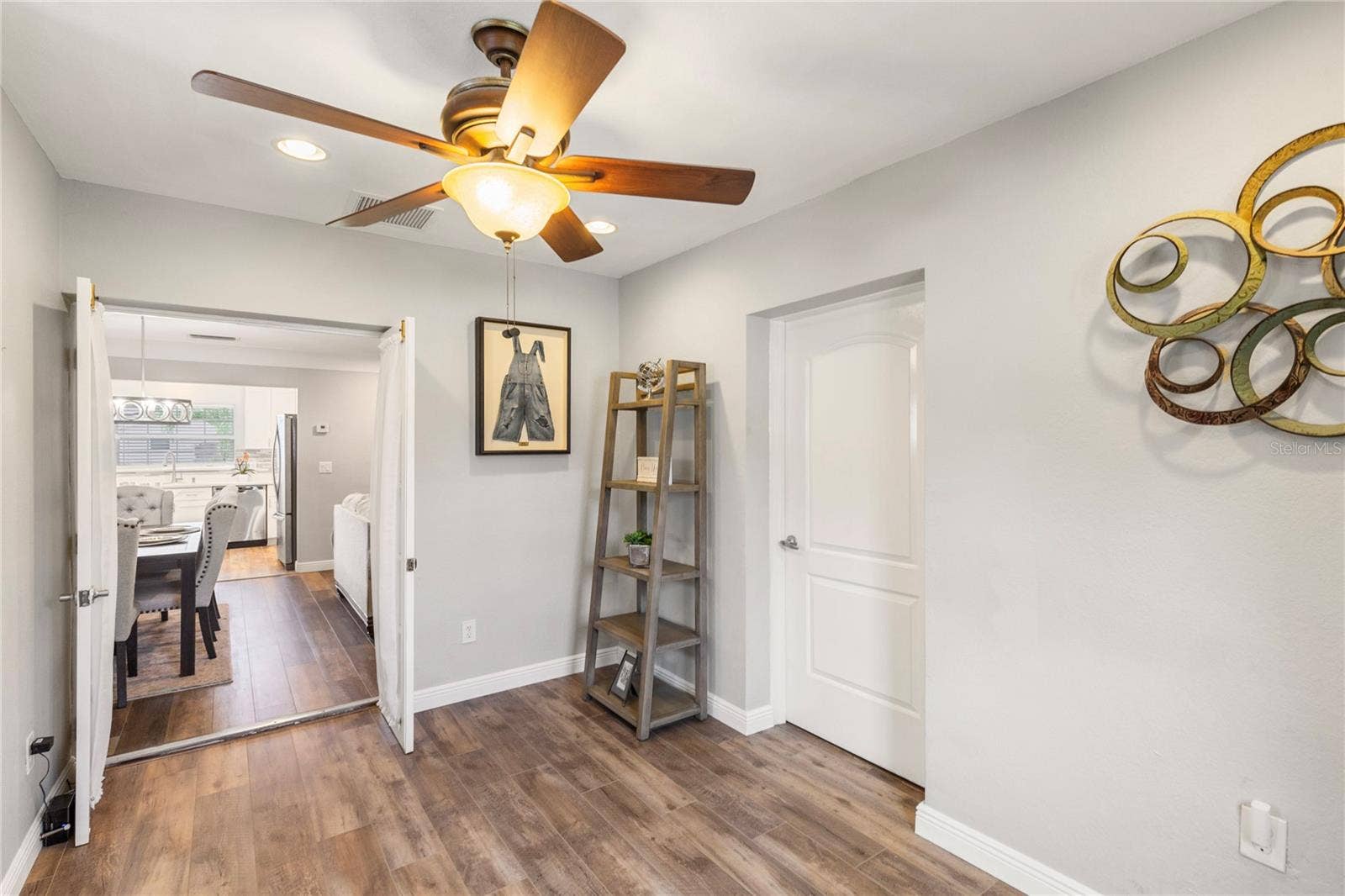 1832 69TH AVENUE S, St Petersburg, FL 33712 1832 69TH AVENUE S, St Petersburg, FL 33712