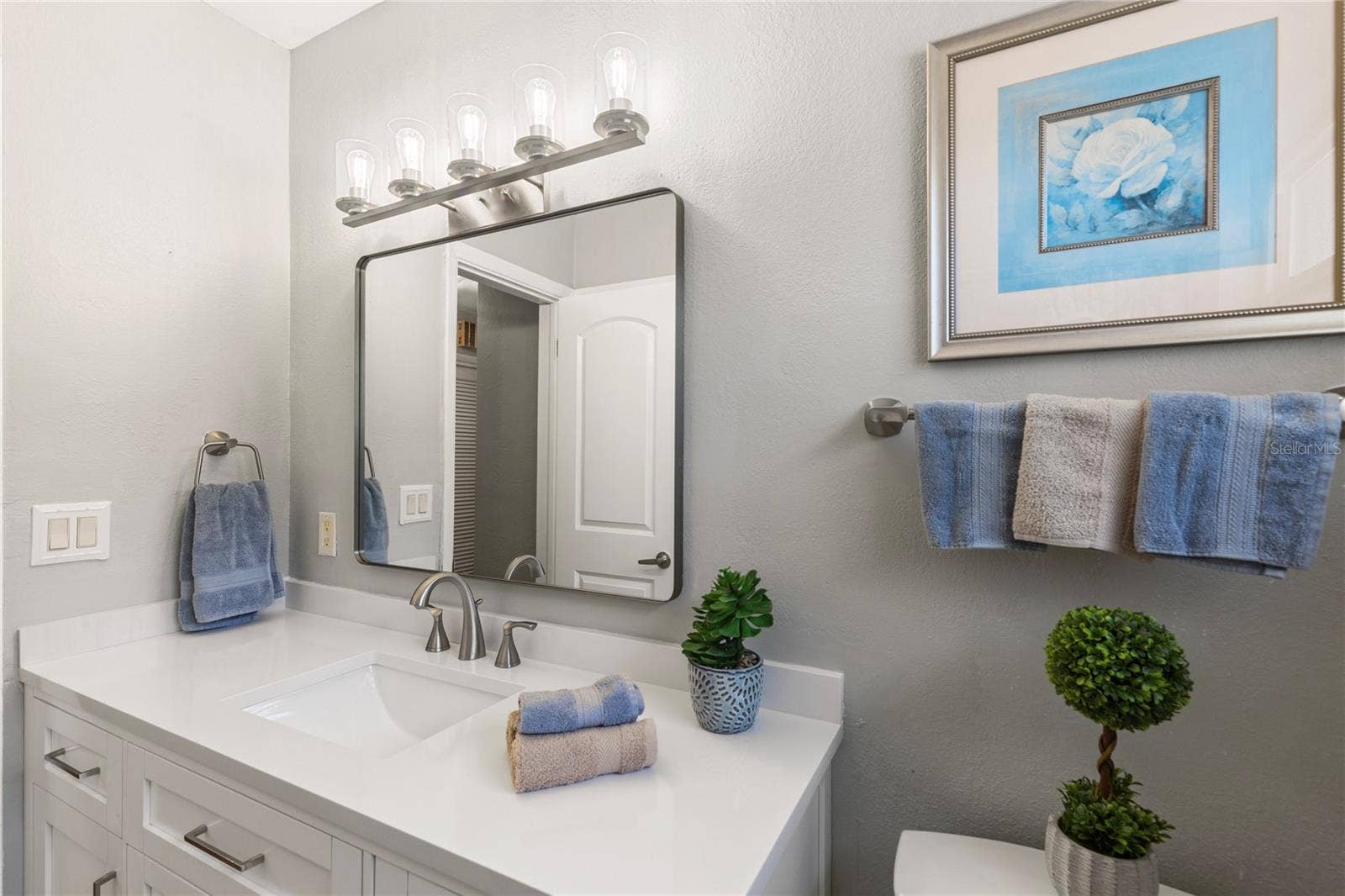 1832 69TH AVENUE S, St Petersburg, FL 33712 1832 69TH AVENUE S, St Petersburg, FL 33712