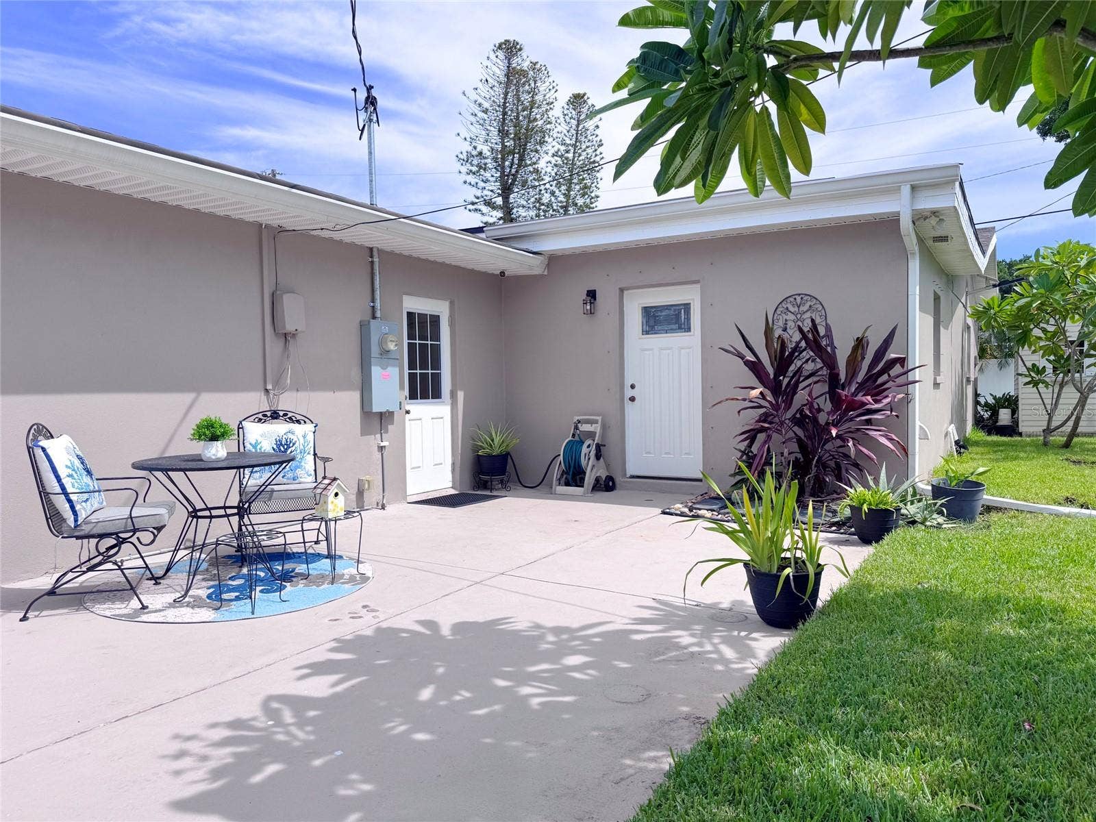 1832 69TH AVENUE S, St Petersburg, FL 33712 1832 69TH AVENUE S, St Petersburg, FL 33712