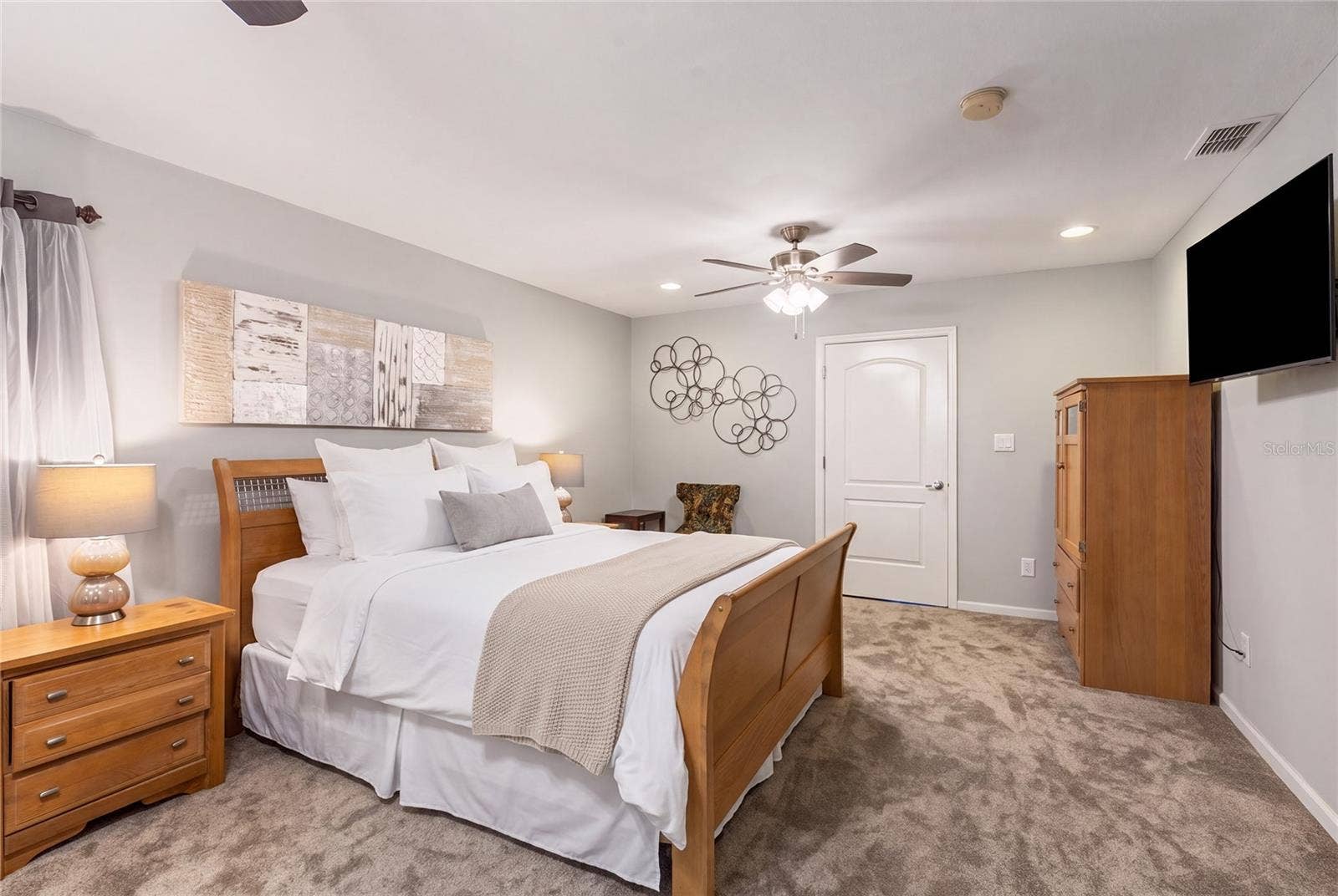 1832 69TH AVENUE S, St Petersburg, FL 33712 1832 69TH AVENUE S, St Petersburg, FL 33712