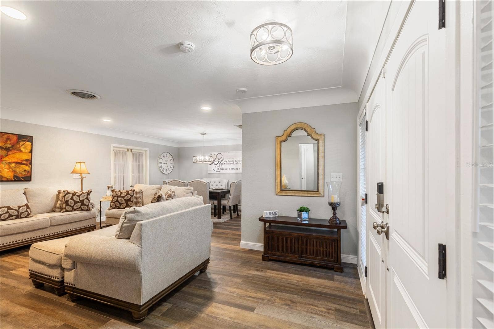 1832 69TH AVENUE S, St Petersburg, FL 33712 1832 69TH AVENUE S, St Petersburg, FL 33712