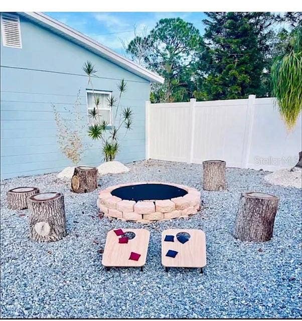 10940 DOROTHY LANE, Largo, FL 33774 10940 DOROTHY LANE, Largo, FL 33774
