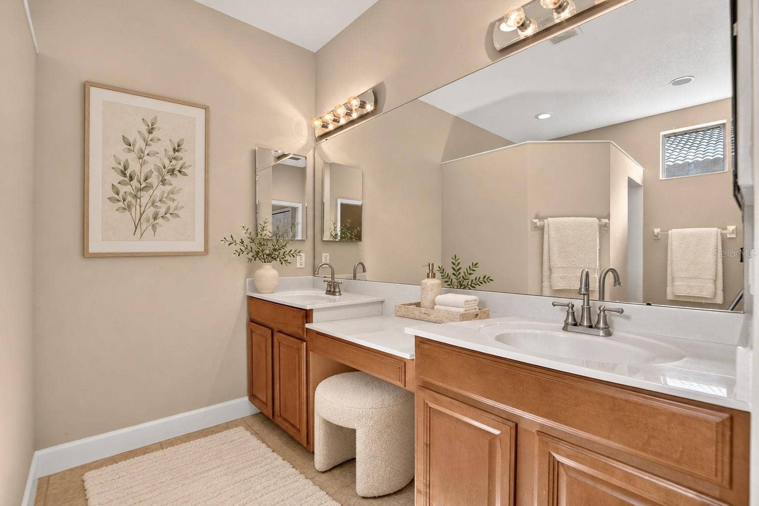 Virtual Primary Bathroom