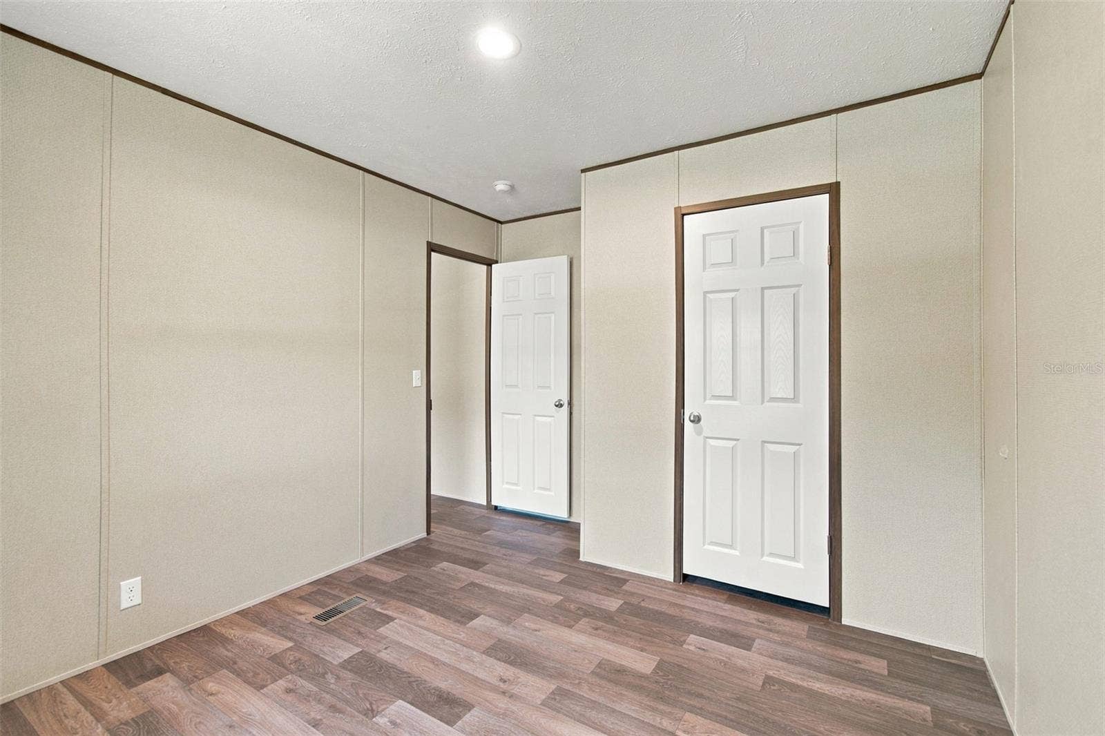 19408 PEYTON PLACE, Brooksville, FL 34601 19408 PEYTON PLACE, Brooksville, FL 34601