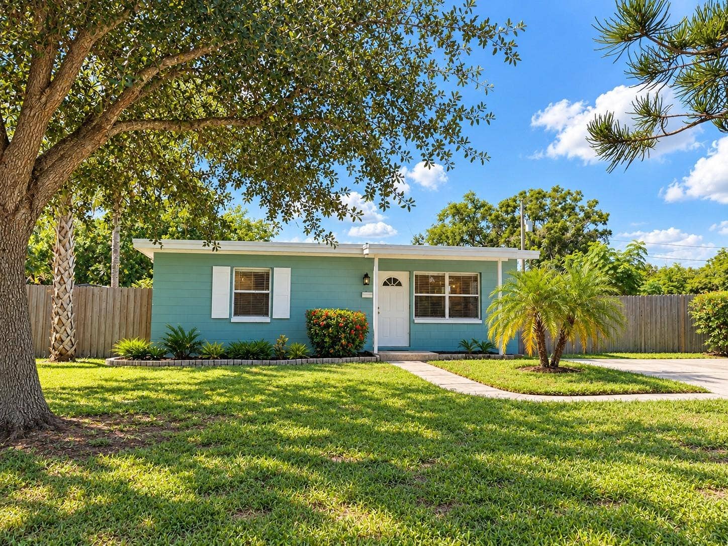 4151 NEPTUNE DRIVE SE, St Petersburg, FL 33705 4151 NEPTUNE DRIVE SE, St Petersburg, FL 33705