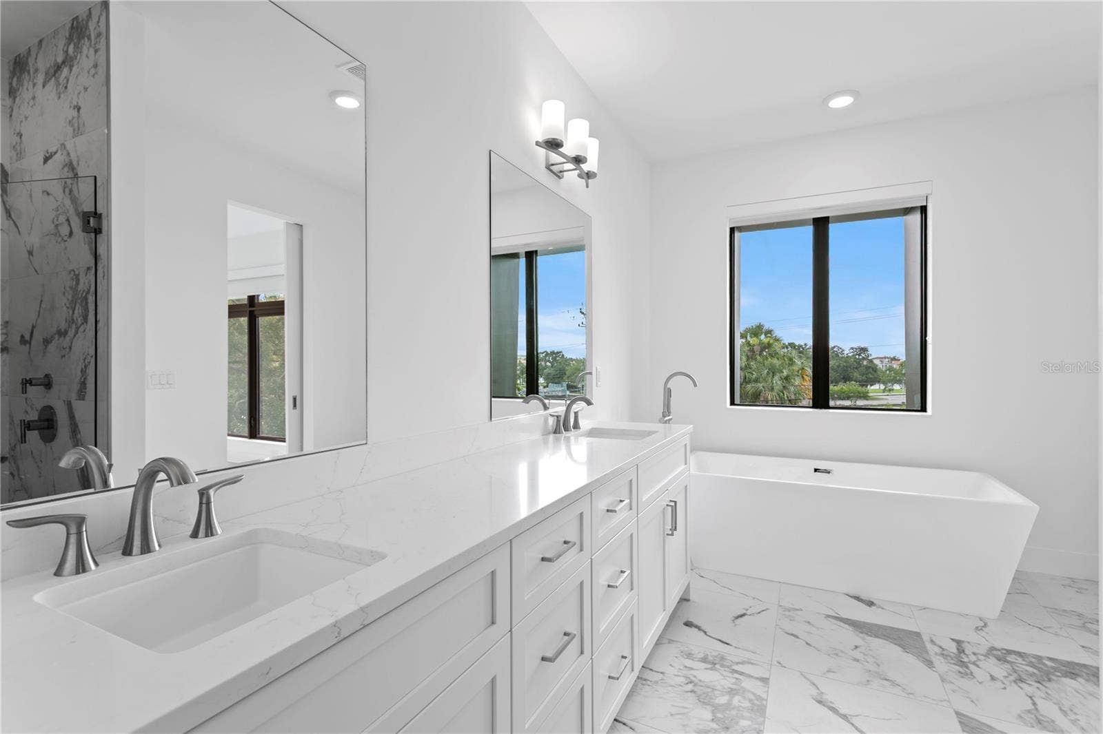 90 COLUMBIA DRIVE, #5, Tampa, FL 33606 90 COLUMBIA DRIVE, #5, Tampa, FL 33606