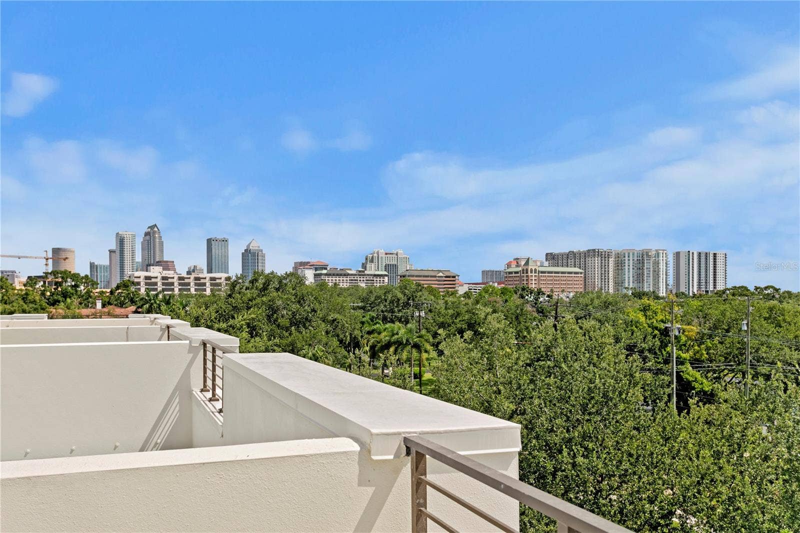 90 COLUMBIA DRIVE, #5, Tampa, FL 33606 90 COLUMBIA DRIVE, #5, Tampa, FL 33606